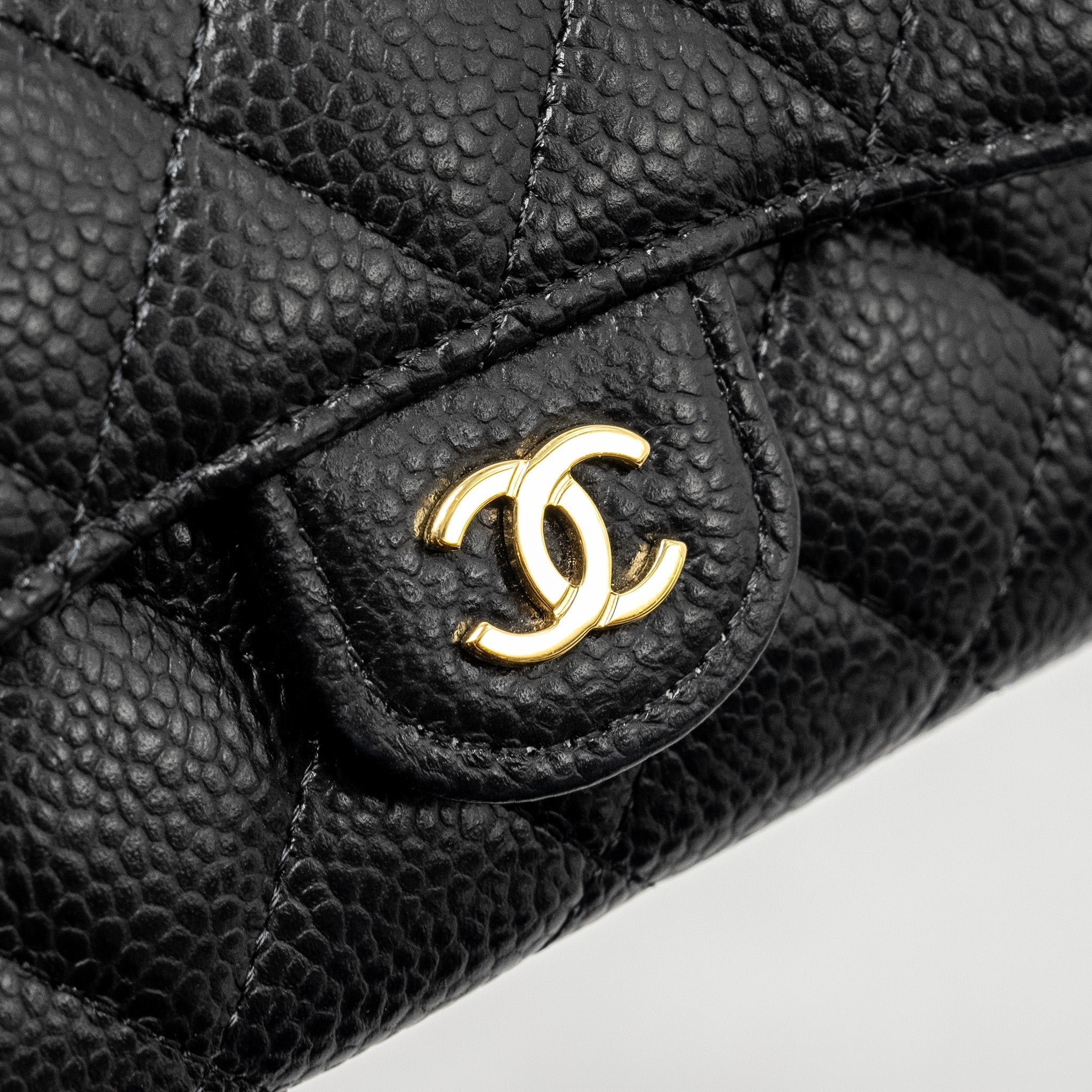 Chanel Classic Flap card holder caviar Black  (Microchip)