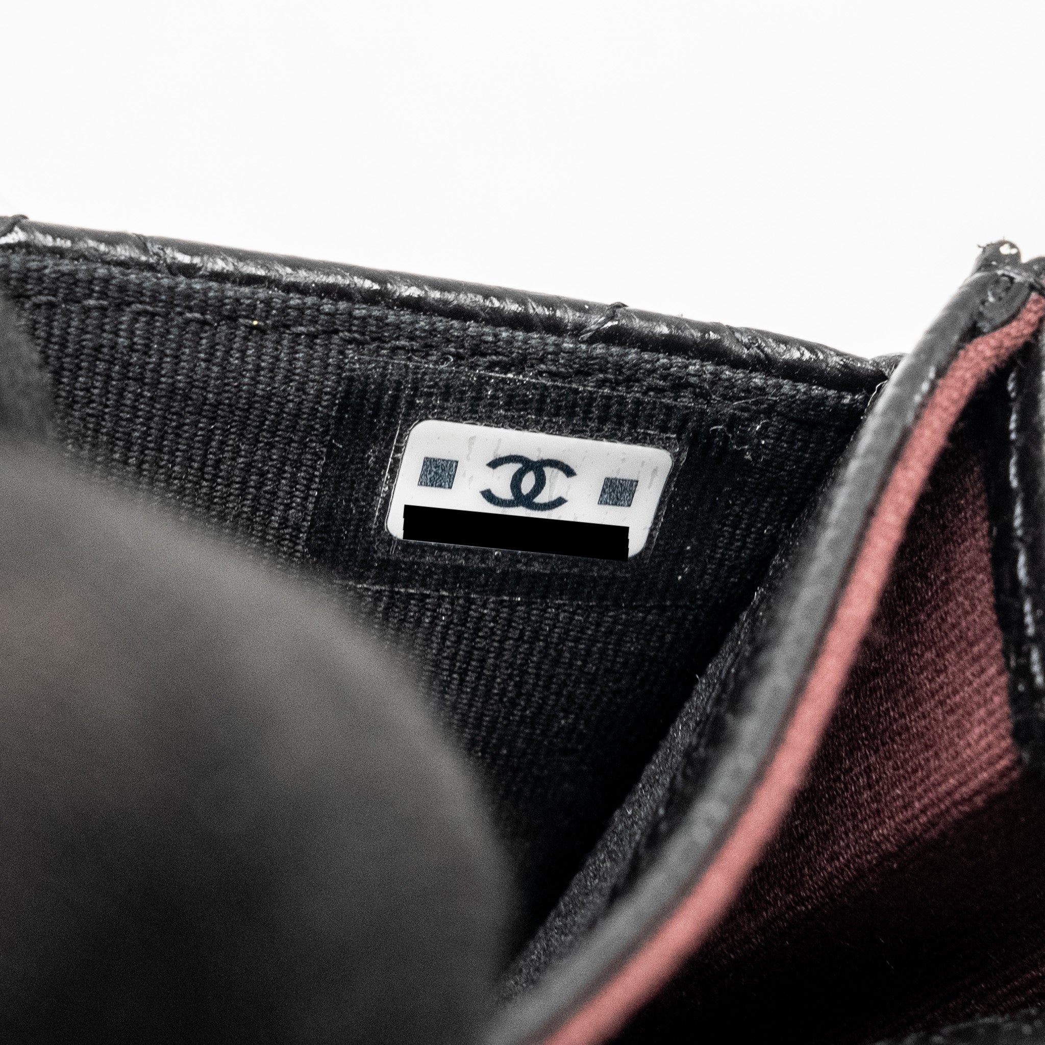 Chanel Classic Flap card holder caviar Black  (Microchip)