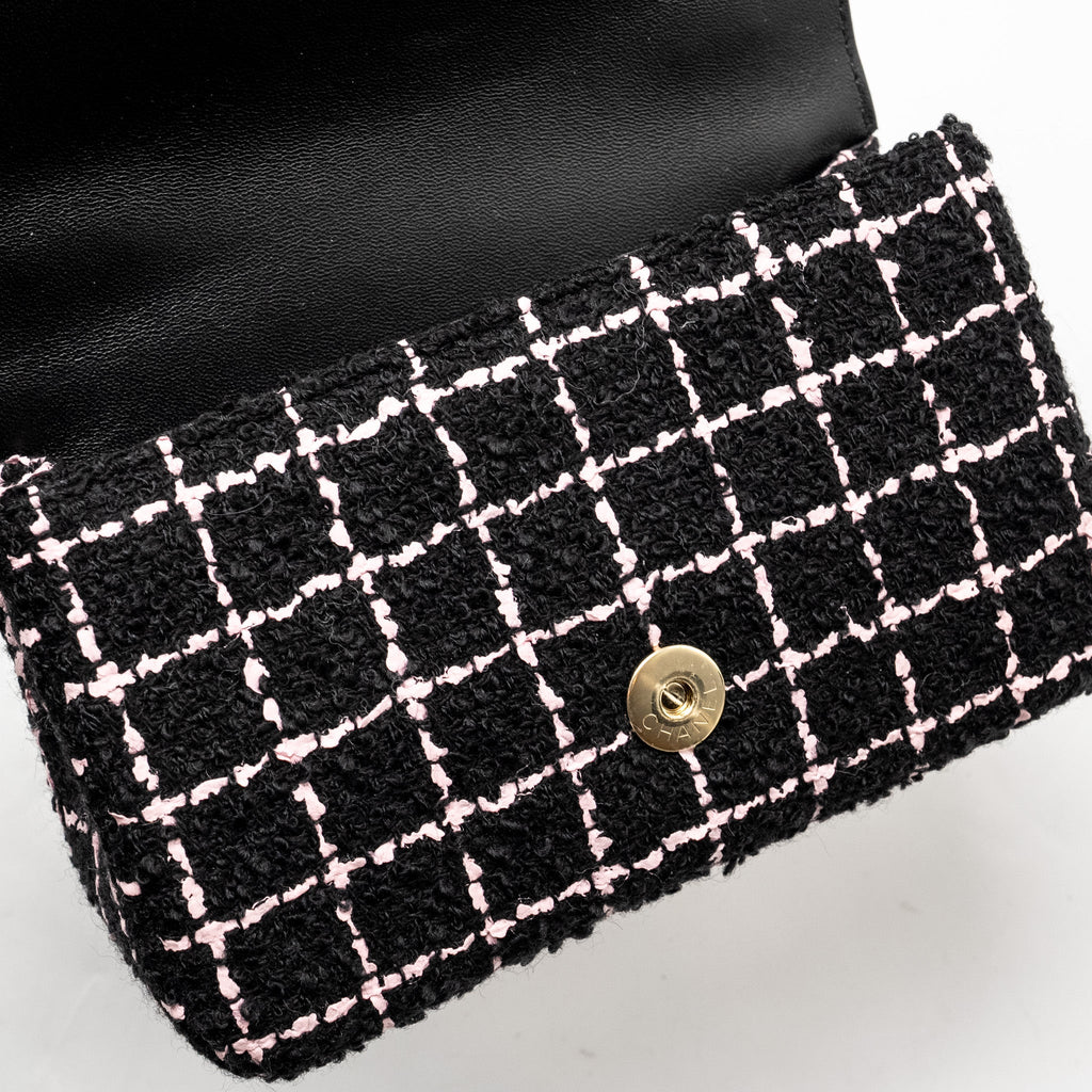Chanel 23K Flower Bomb Mini Rectangular Flap Bag Tweed Black / Pink L (Microchip)