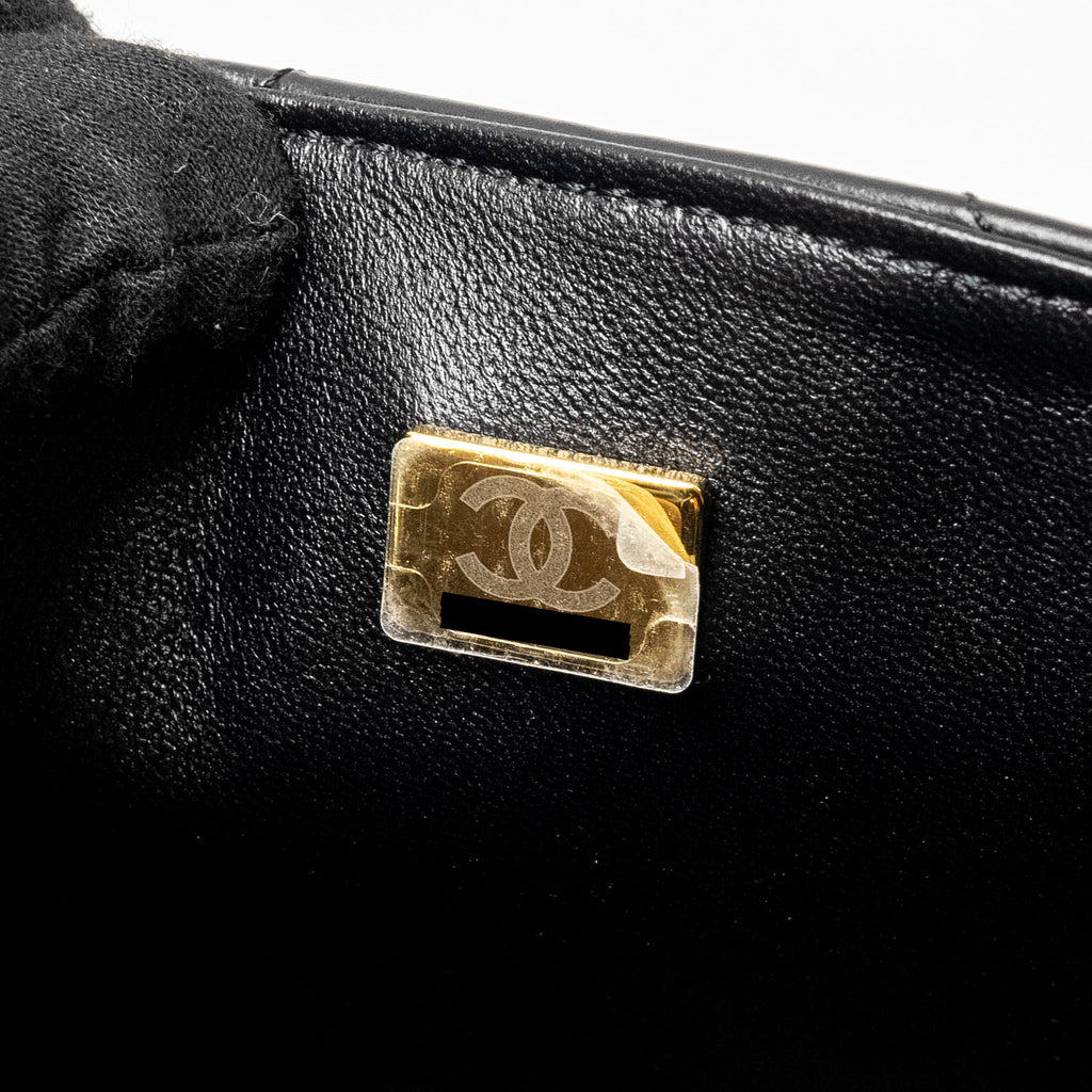 Chanel Mini 2.55 Reissue Chevron Calfskin Black  (Microchip)