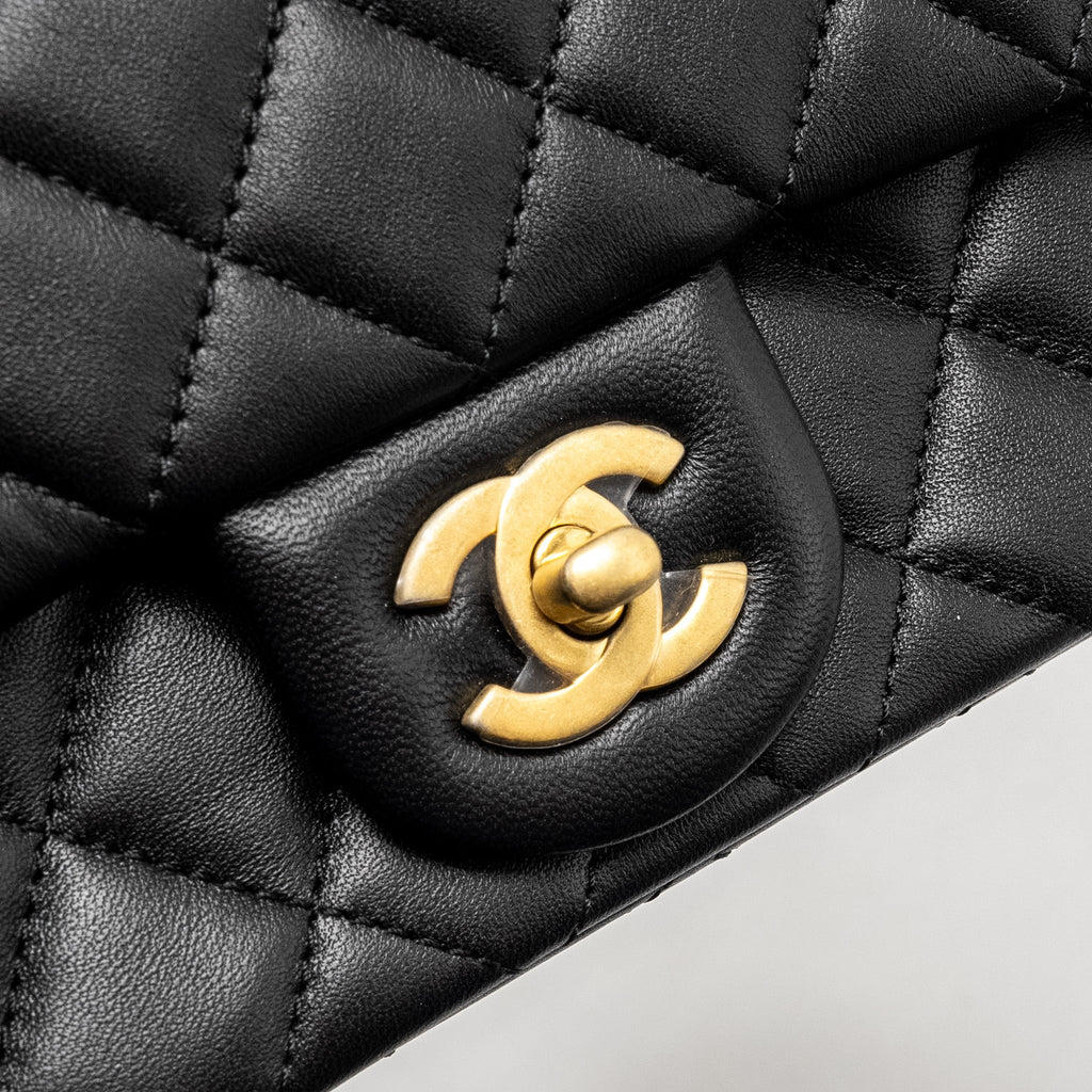 Chanel Pearl Crush Mini Rectangular Flap Bag Lambskin Black  (Microchip)
