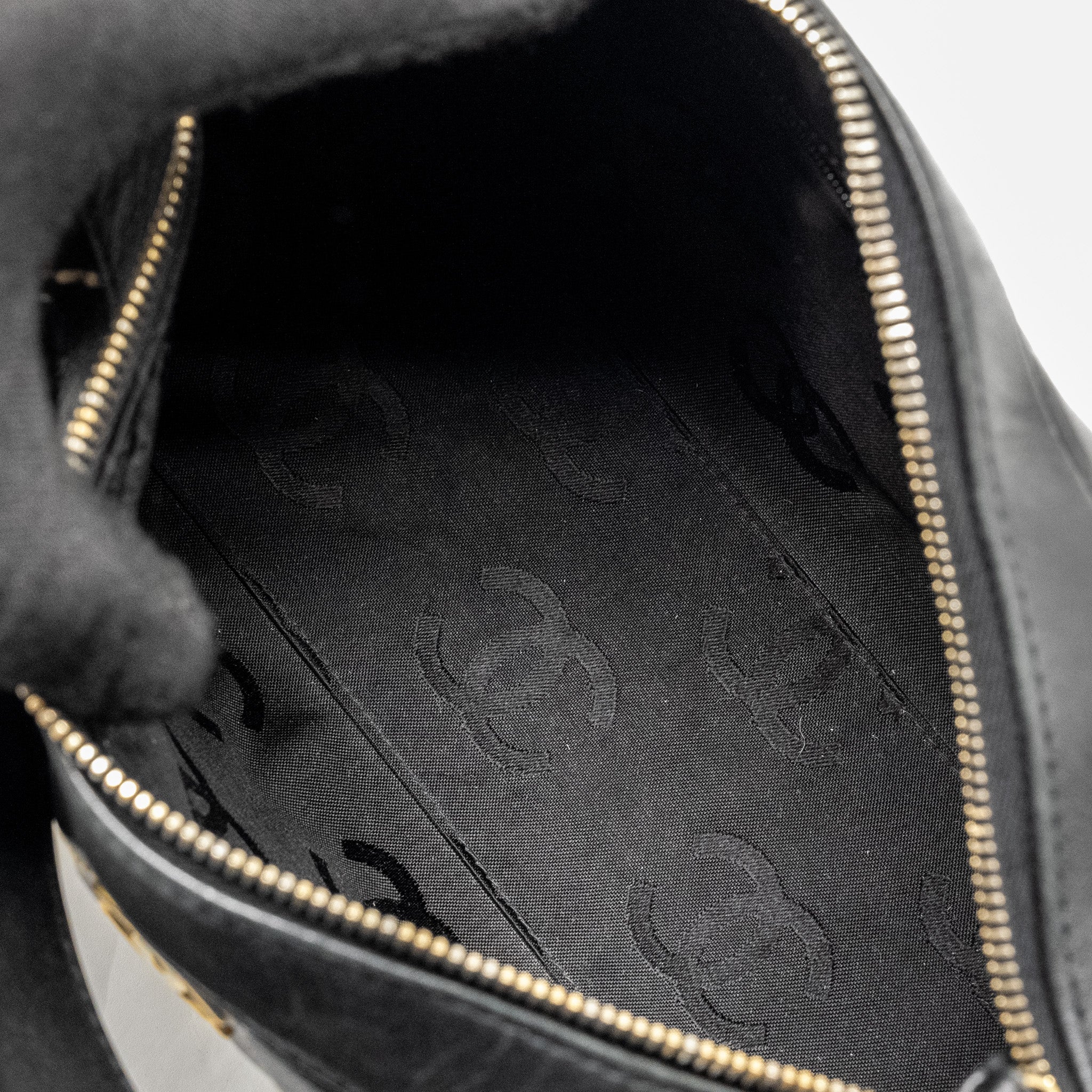 CHANEL Vintage Wild Stitch Shoulder Bag Calfskin Black