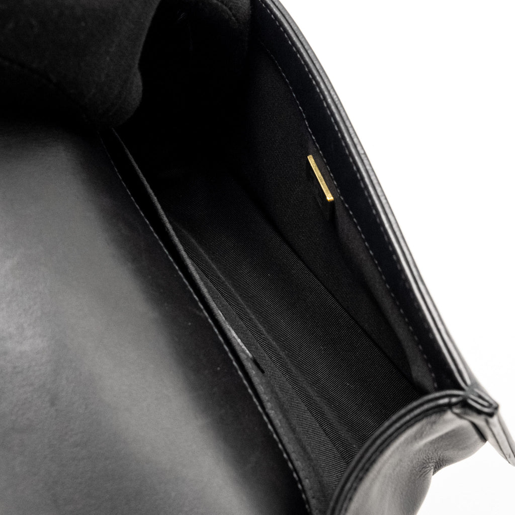 Chanel Small Boy Bag Calfskin Black  (Microchip)