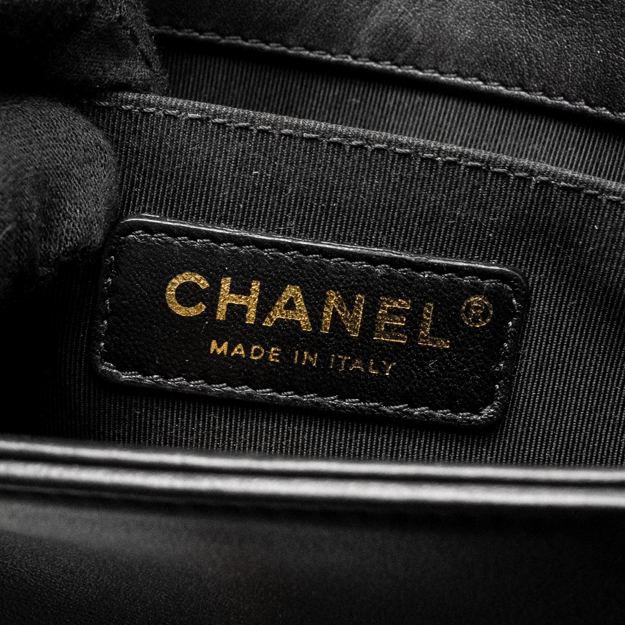 Chanel Small Boy Bag Calfskin Black  (Microchip)
