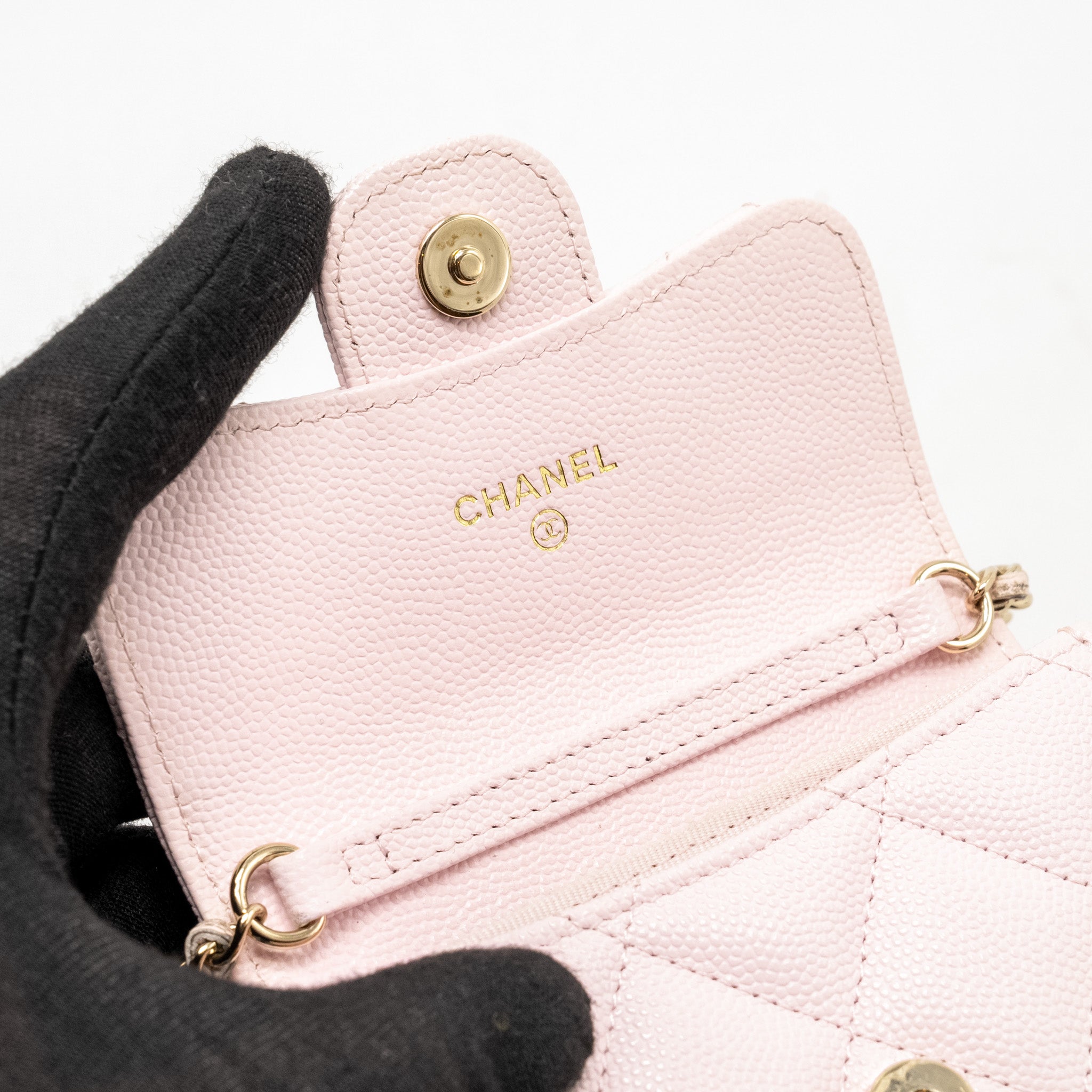 Chanel Mini Card Holder with Chain Caviar Pink