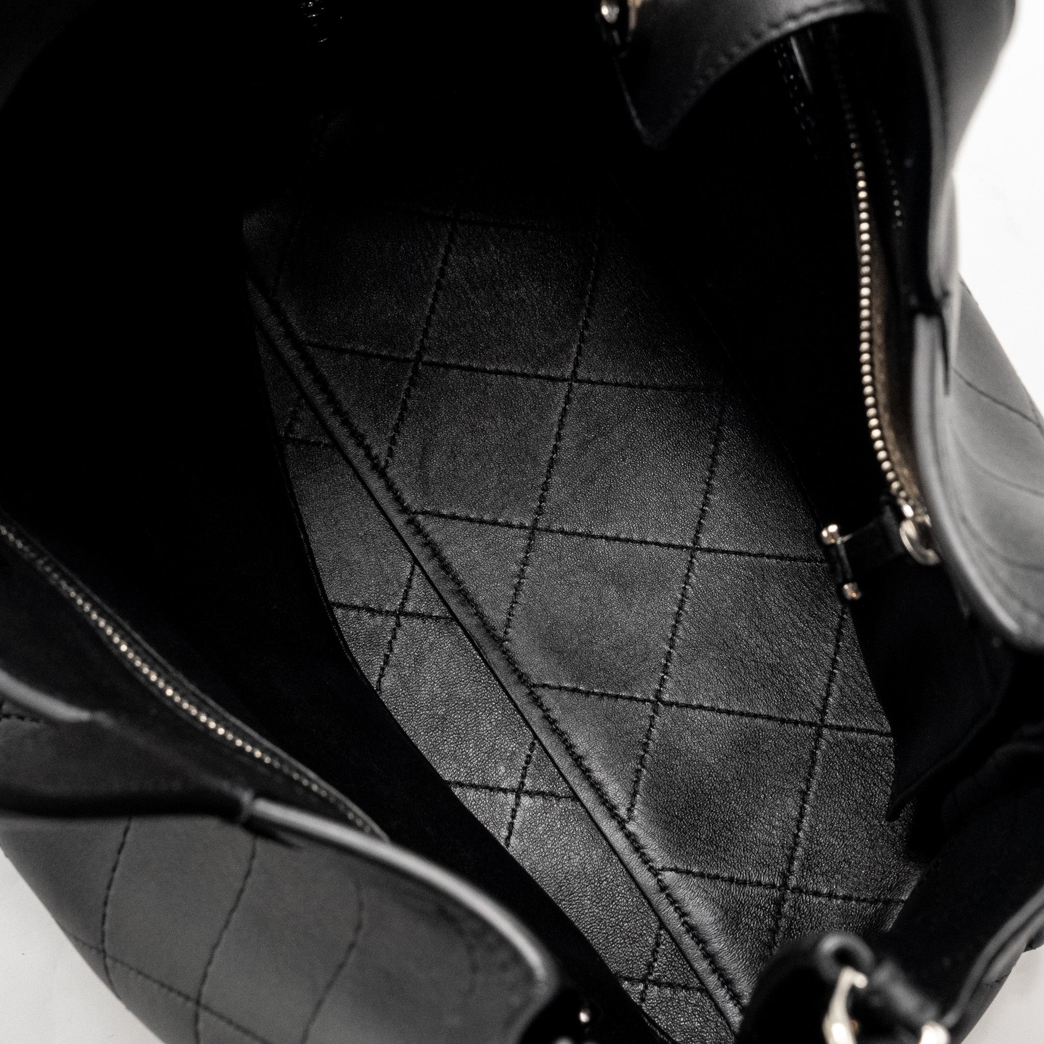 Chanel Hampton Tote Bag Lambskin Black