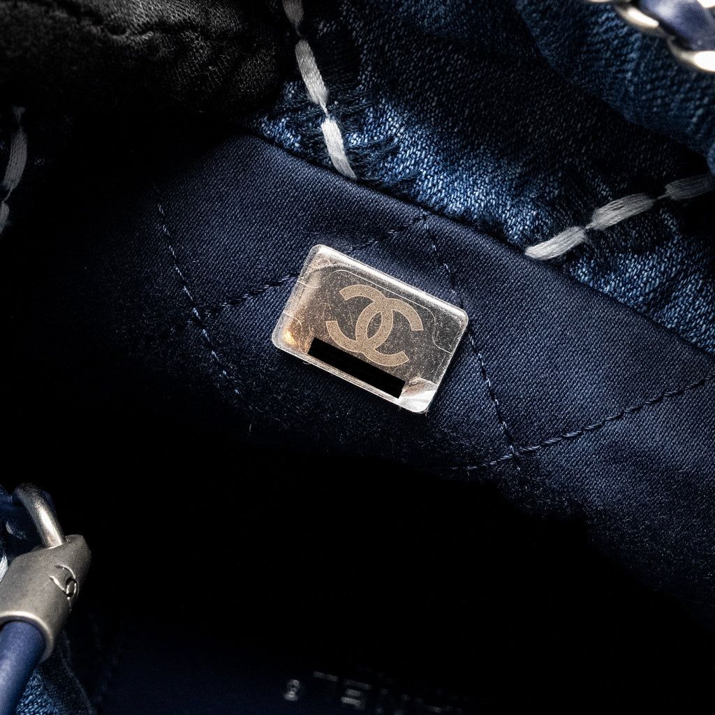 Chanel Mini 22 Denim Light Blue  (microchip)