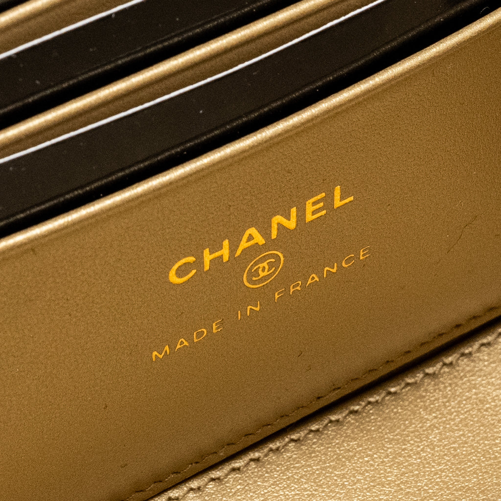 Chanel Pearl Crush Long Vanity Case Lambskin Black  (Microchip)