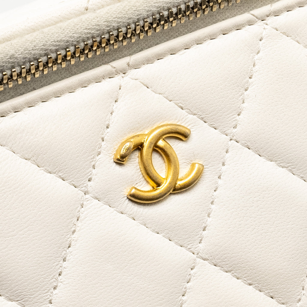 Chanel Pearl Crush Long Vanity Case Lambskin White  (Microchip)