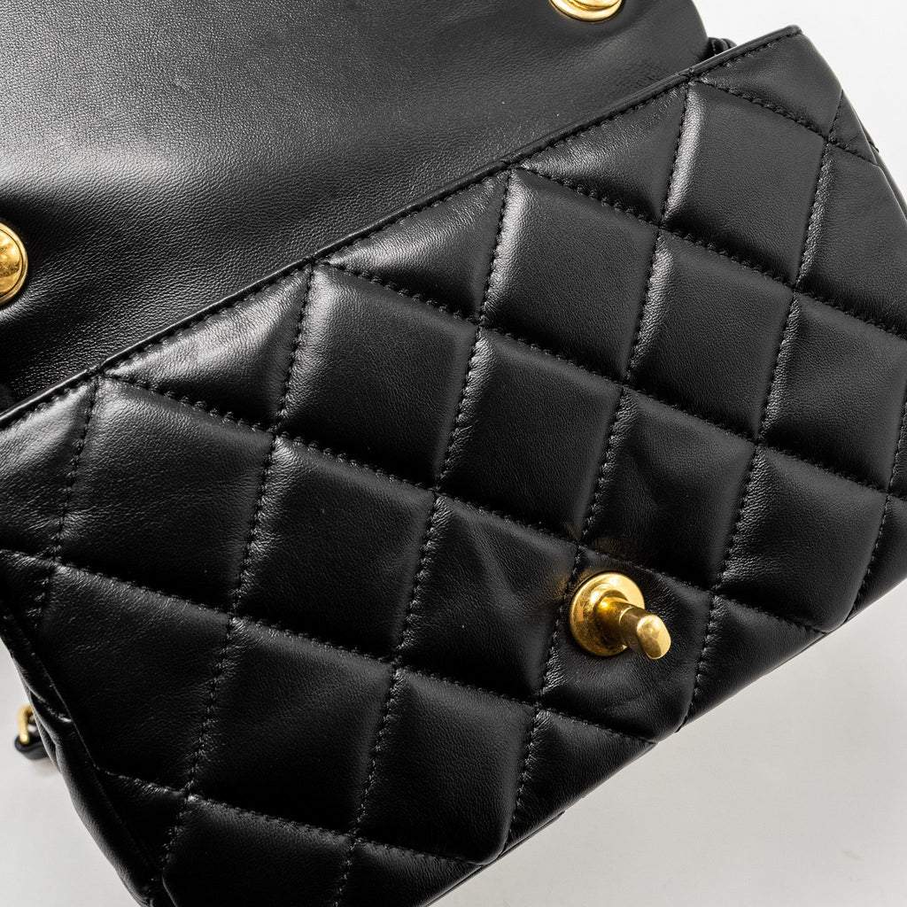 Chanel 22B Mini FlapBag Lambskin Black  (Microchip)