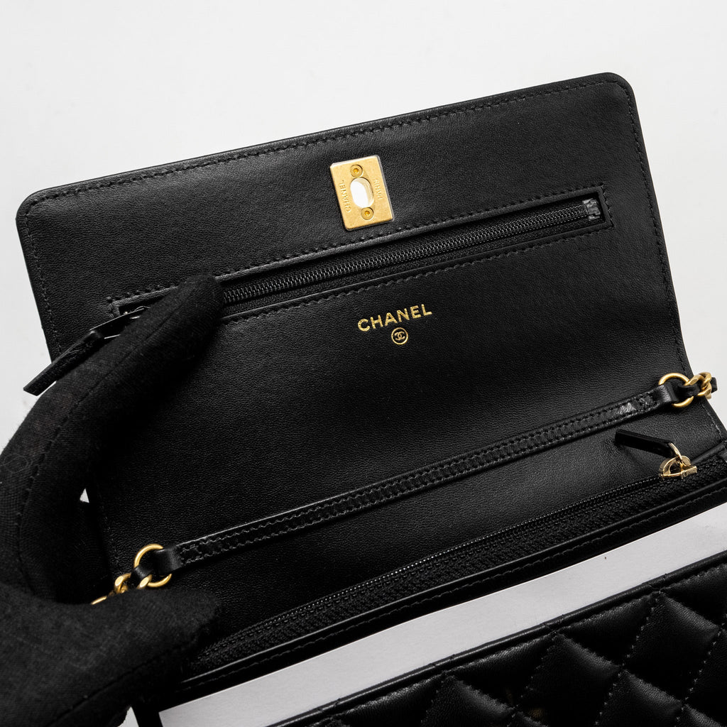 Chanel Pearl Crush Wallet on Chain Lambskin Black  (Microchip)