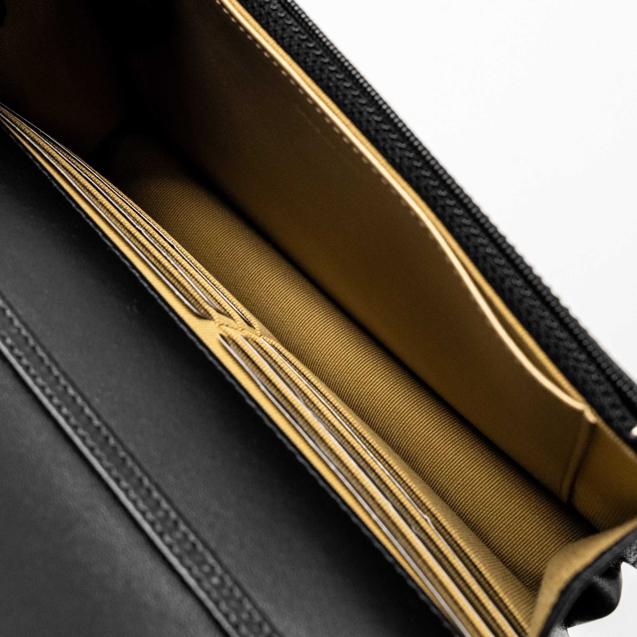 Chanel Pearl Crush Wallet on Chain Lambskin Black  (Microchip)