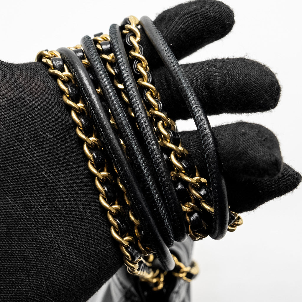 Chanel 23K Mini 22 Bag Shiny Calfskin Black  (Microchip)