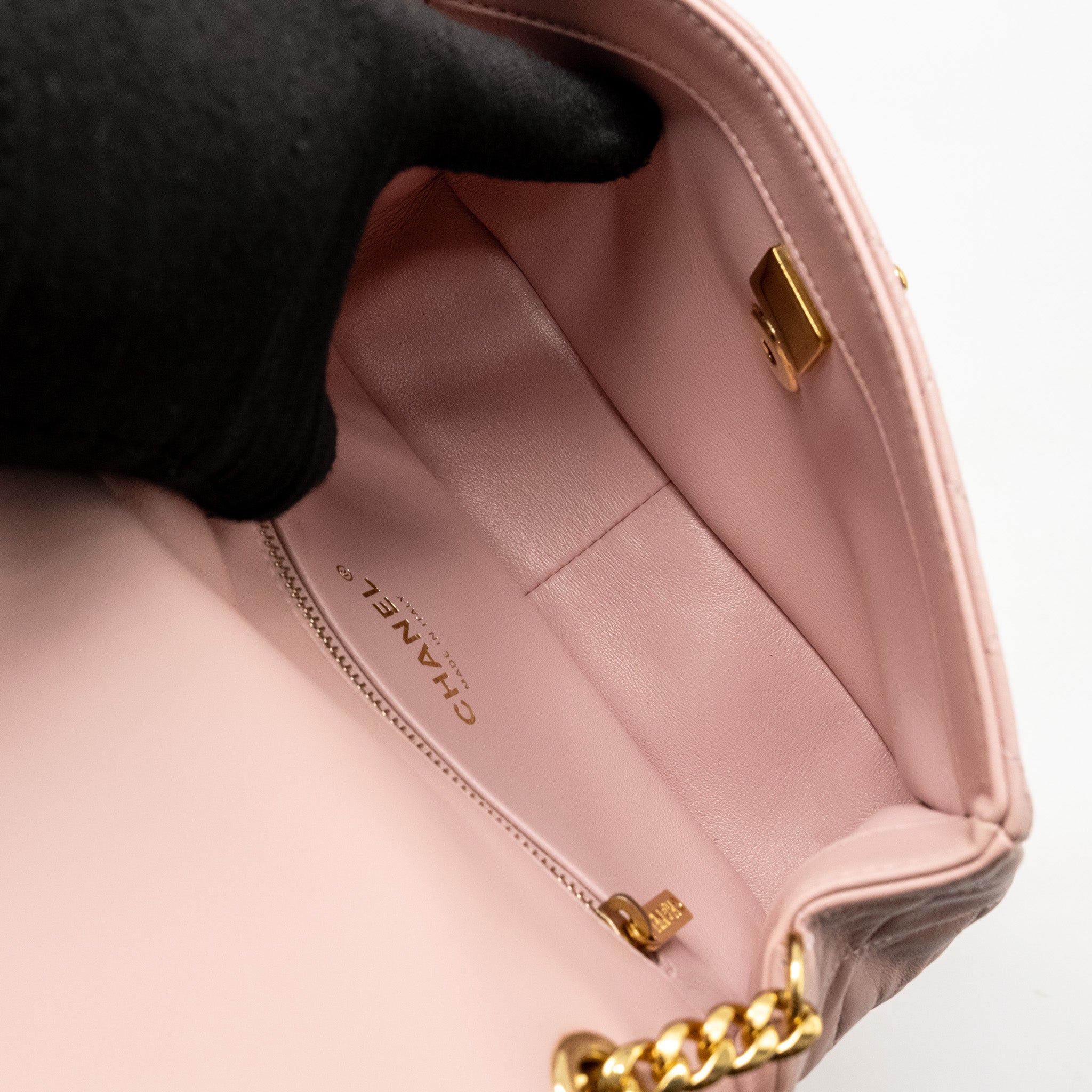 Chanel 22b Flap Bag with Gem Chain Lambskin Dust Pink  (microchip)