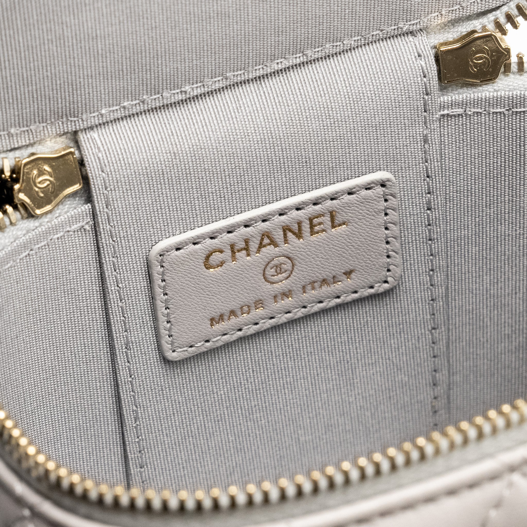 Chanel Top Handle Mini Vanity Case Lambskin Light Grey