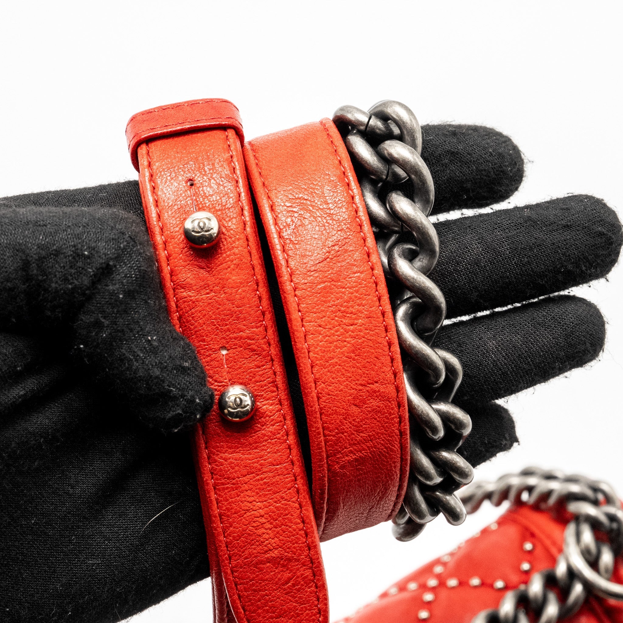 Chanel Medium Boy bag lambskin red ruthenium