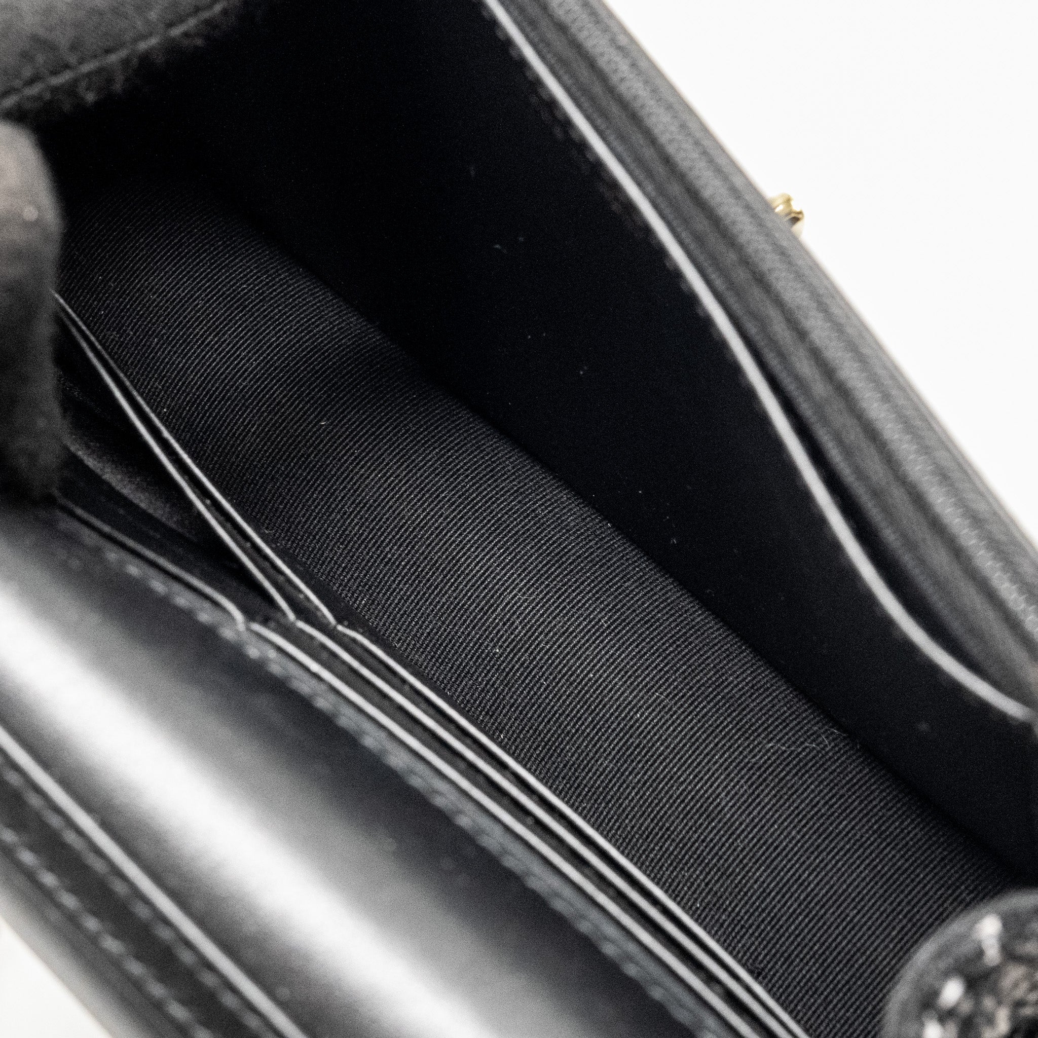 Chanel 24p Detail Chains Wallet On Chain Tweed/Sequins Black/White L (Microchip)