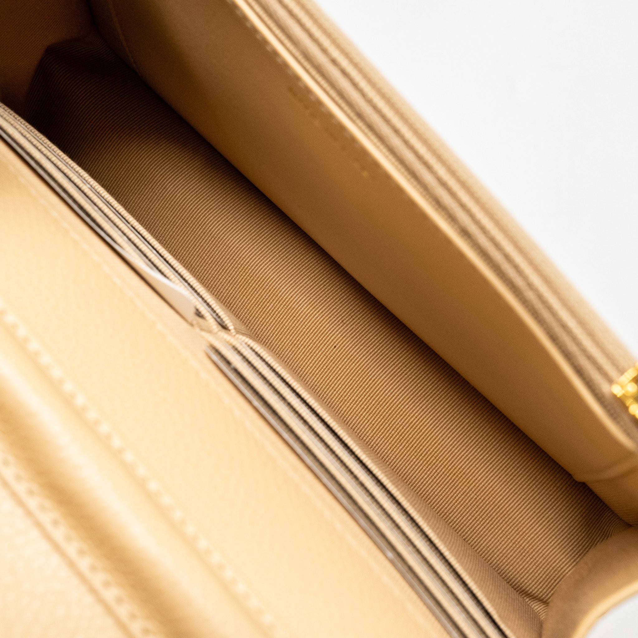 Chanel Classic Wallet on Chain Caviar Beige  (Microchip)