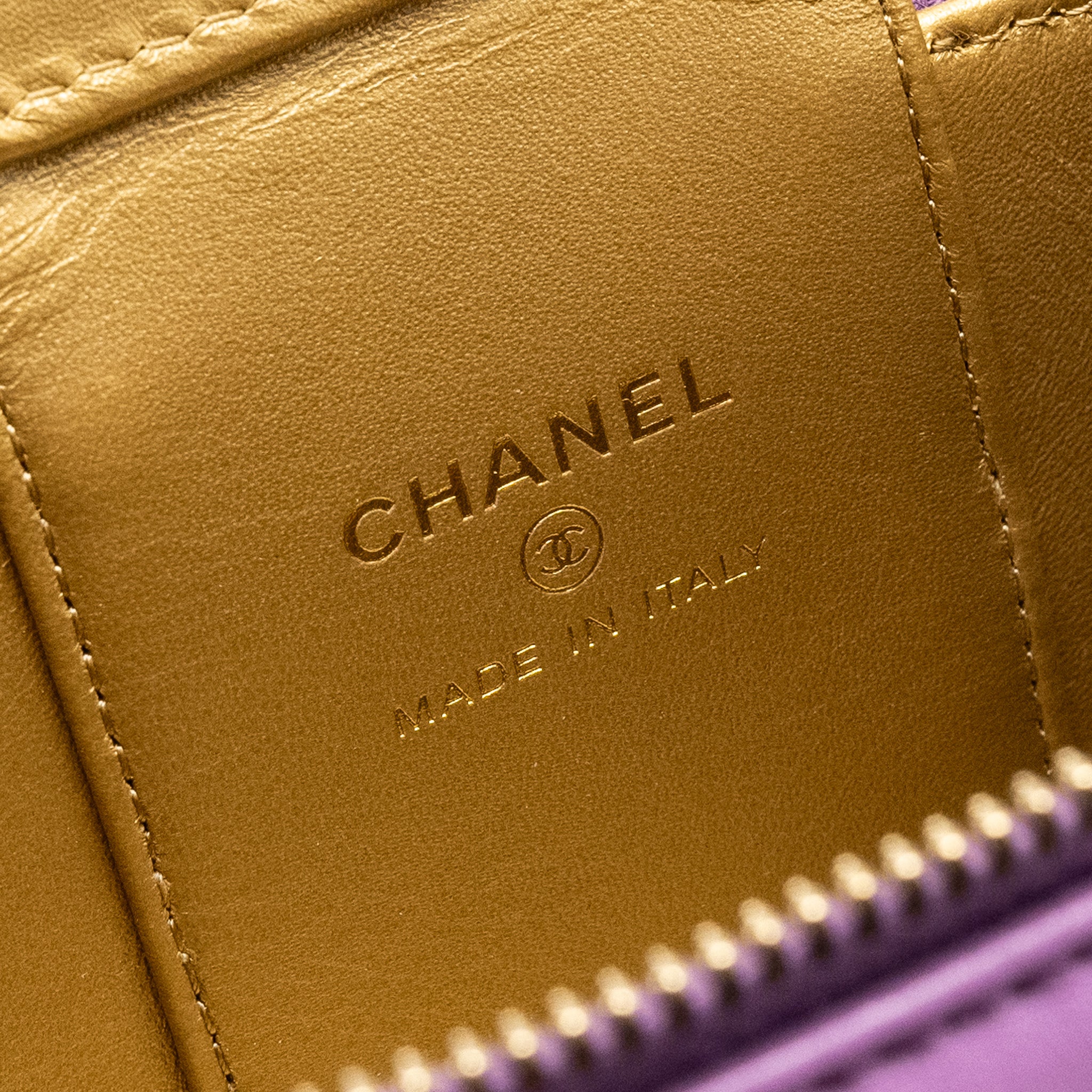 CHANEL Pearl Crush Mini Vanity With Chain Lambskin Purple
