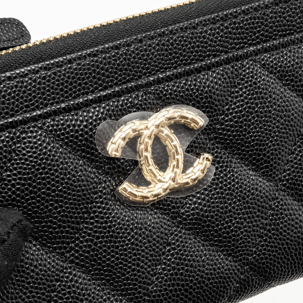 Chanel Zipped Card Holder Limited Edition Caviar Black L (Microchip)