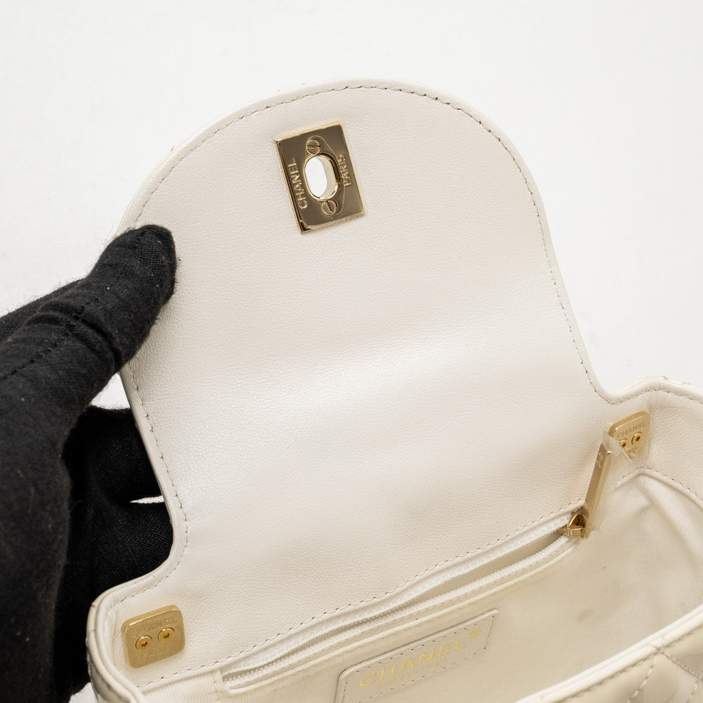 CHANEL Seasonal Square Flap Bag With Chain Patent White L (Microchip)
