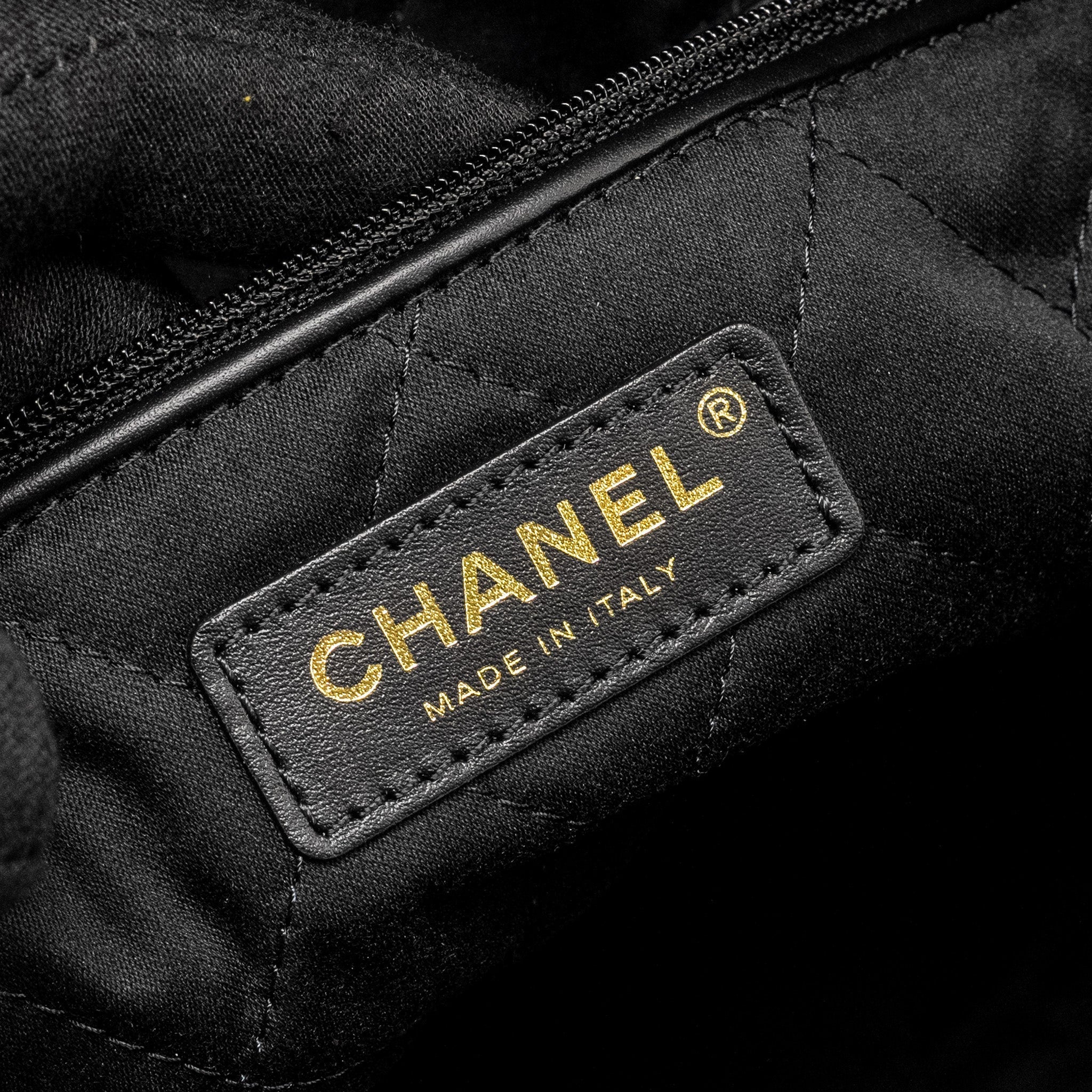 Chanel Small 22 Bag Shiny Calfskin Black  (Microchip)
