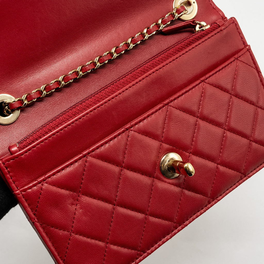 Chanel Trendy CC Wallet On Chain Lambskin Red L
