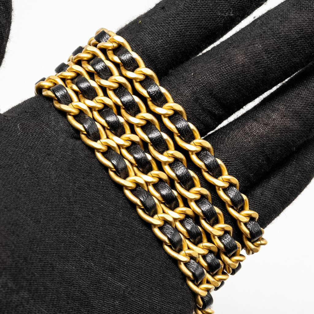 Chanel Letter Logo Top Handle Wallet On Chain Lambskin Black  (Microchip)