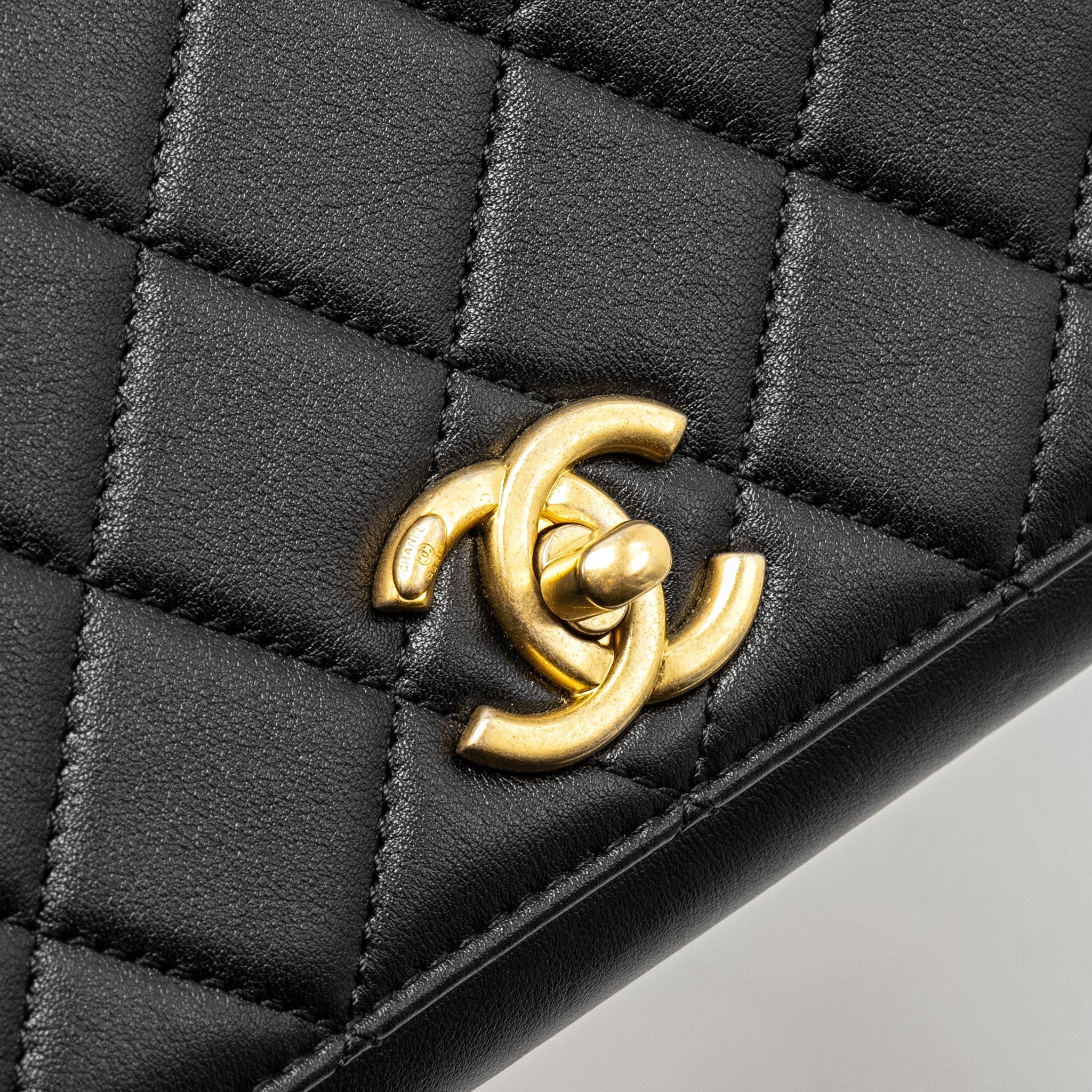 CHANEL Seasonal Flap Bag Giant Chain Handle with Pearl Calfskin Black Brush  (Microchip)