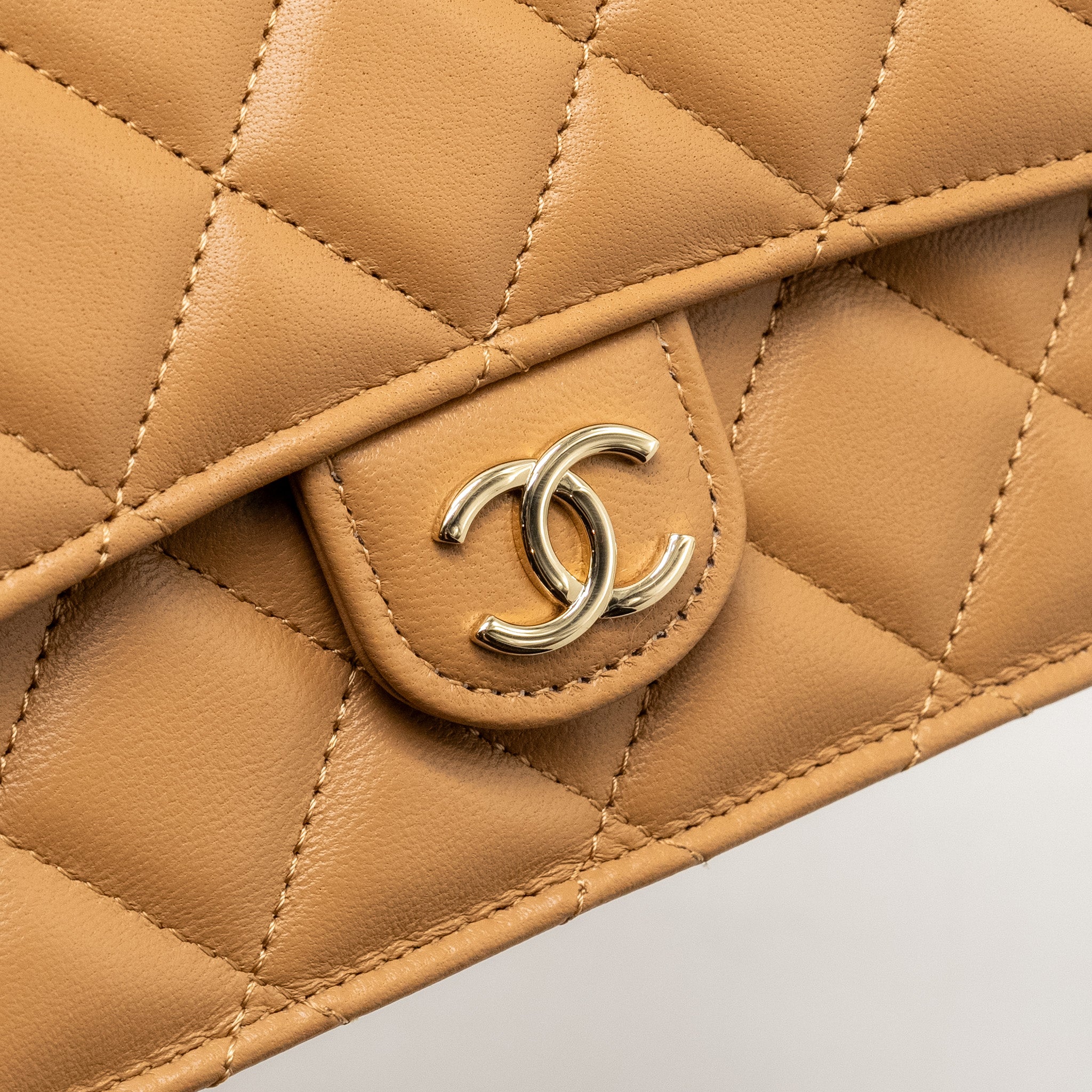 Chanel Top Handle Mini Flap Bag Lambskin Caramel L (Microchip)
