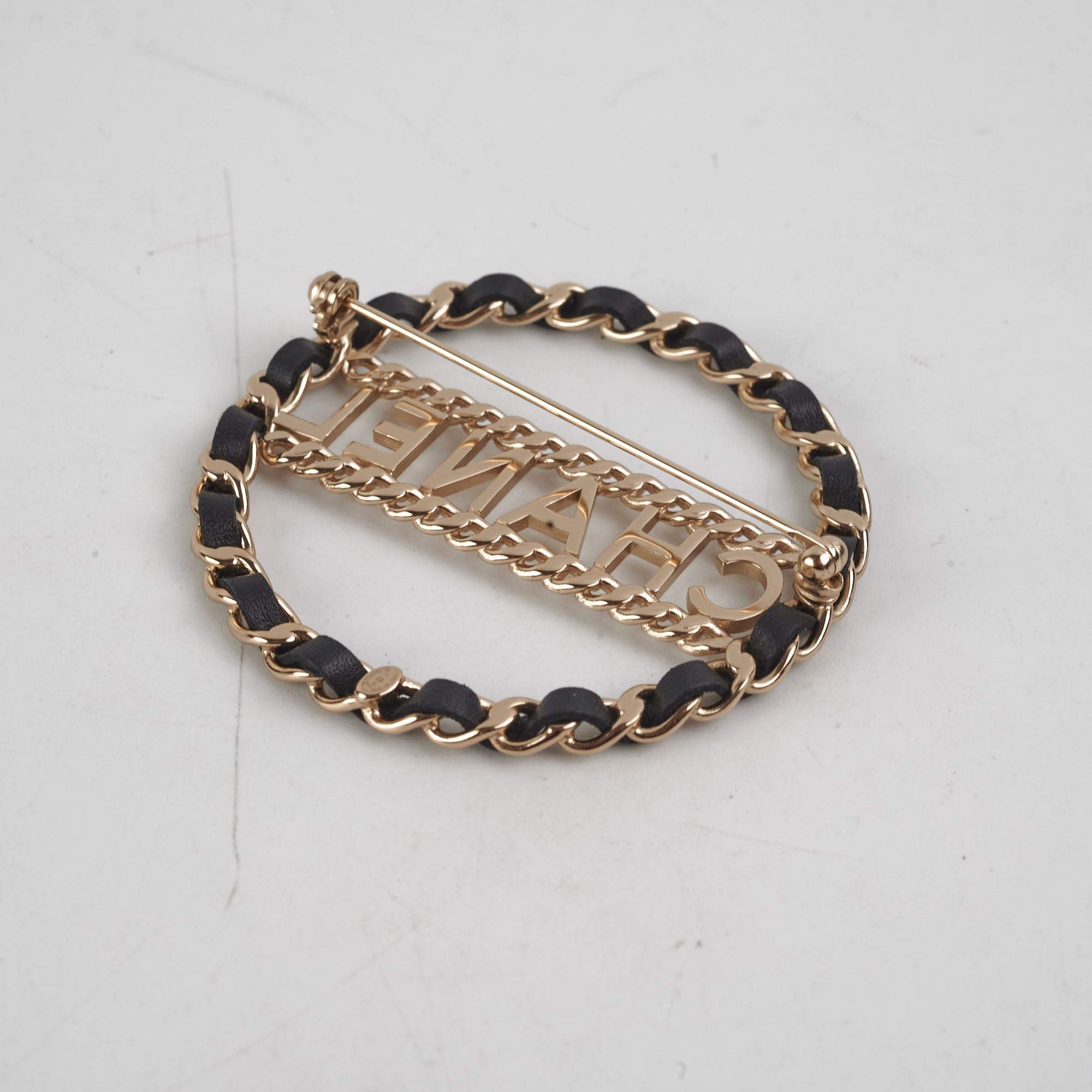 Chanel CC Round Black/Gold Brooch