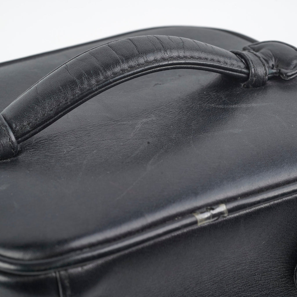 Chanel Vintage Vanity Black - Series 3