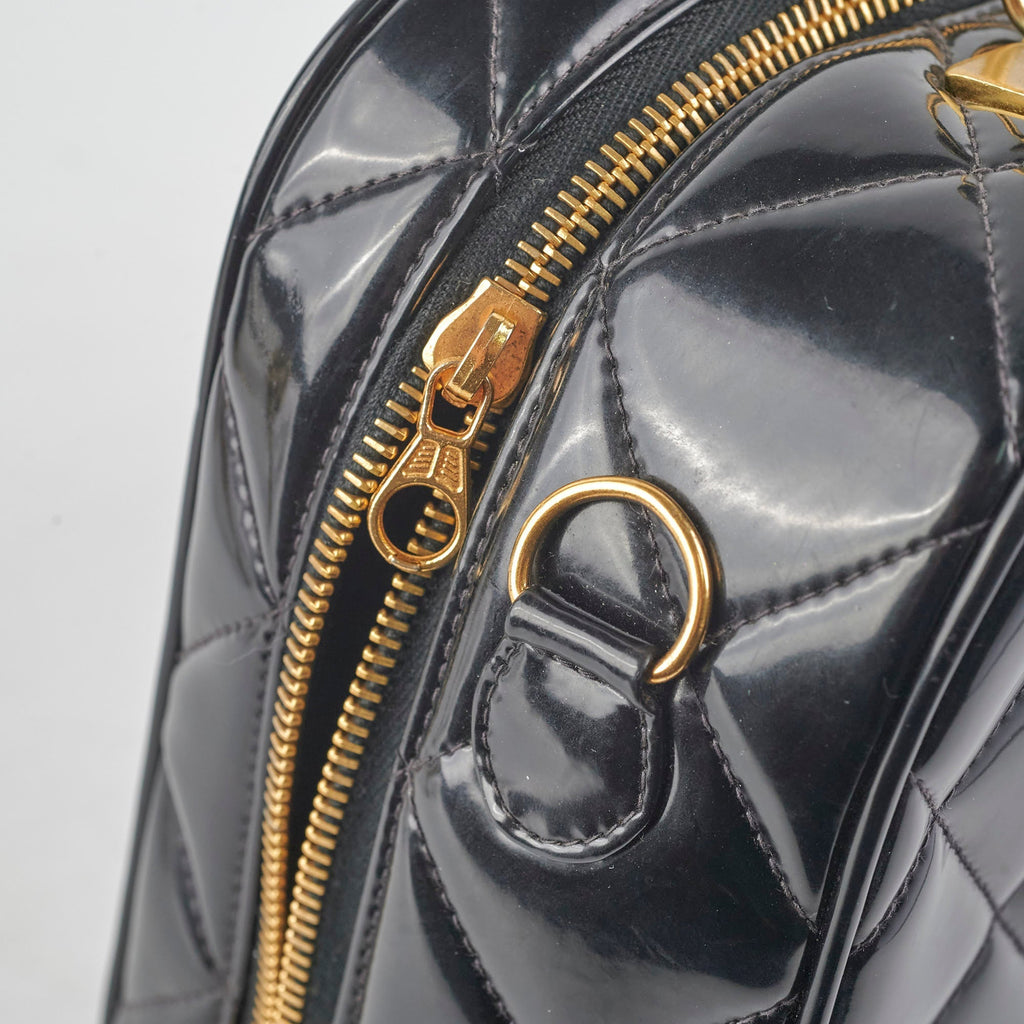 Chanel Cube Vintage Vanity Black