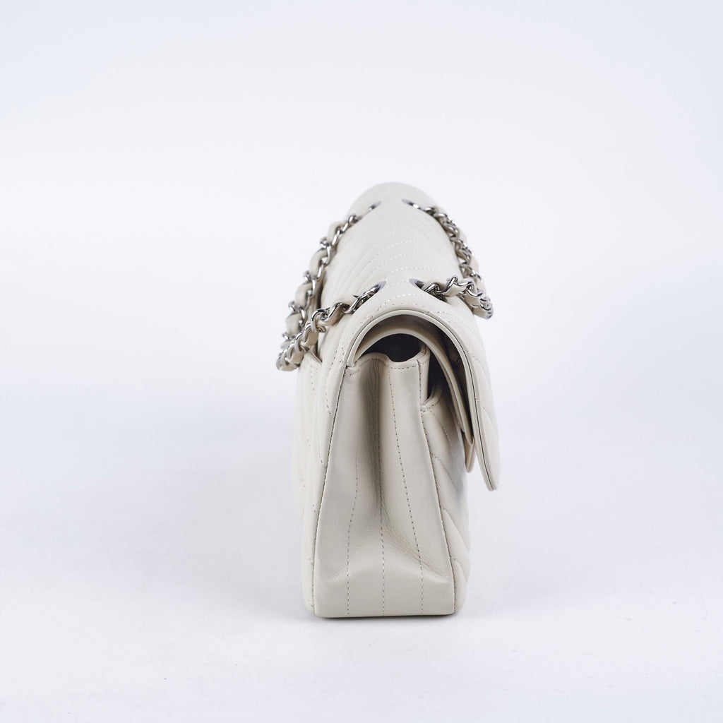 Chanel Classic Flap Small Lambskin Chevron Cream - Series 31