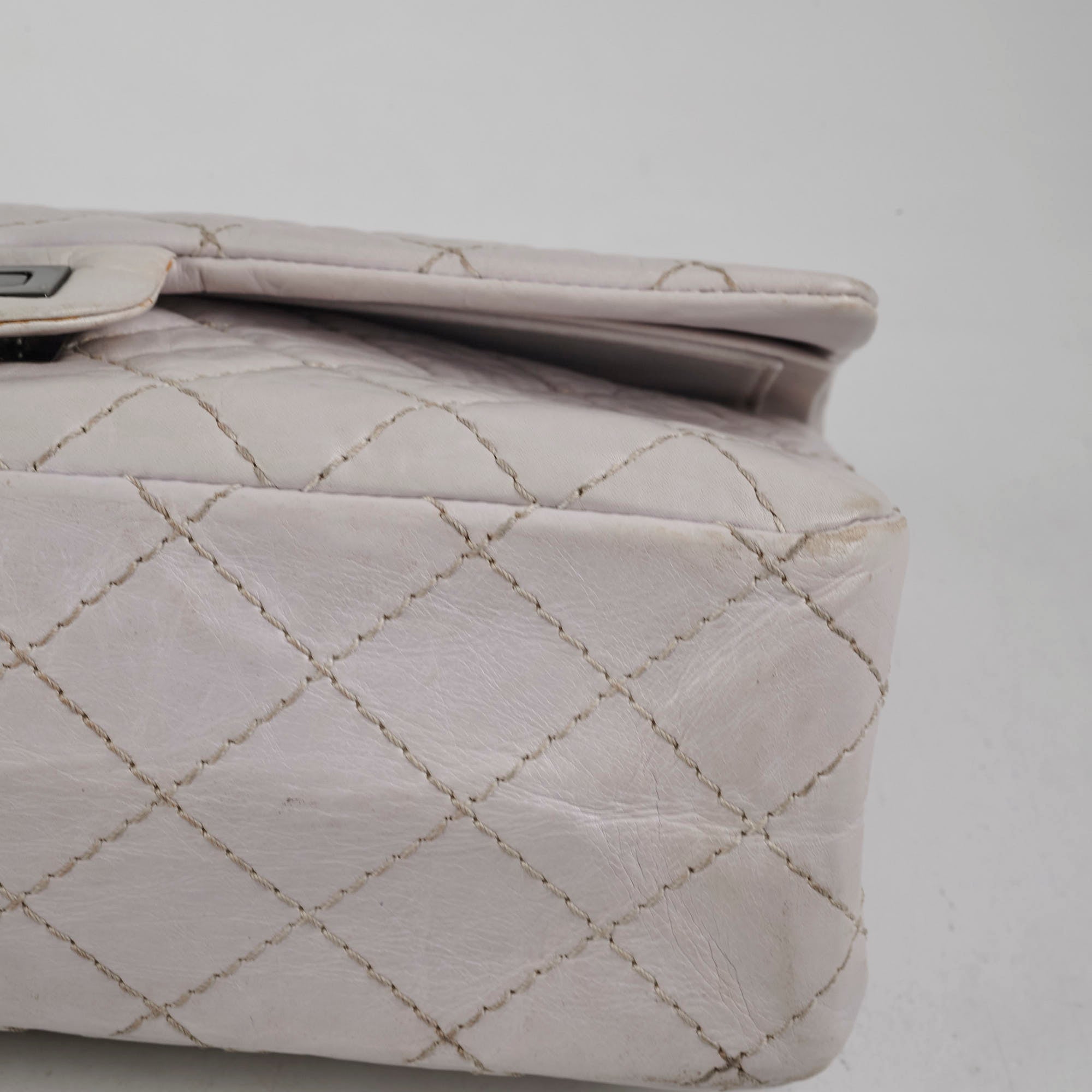 Chanel Reissue 225 Grey
