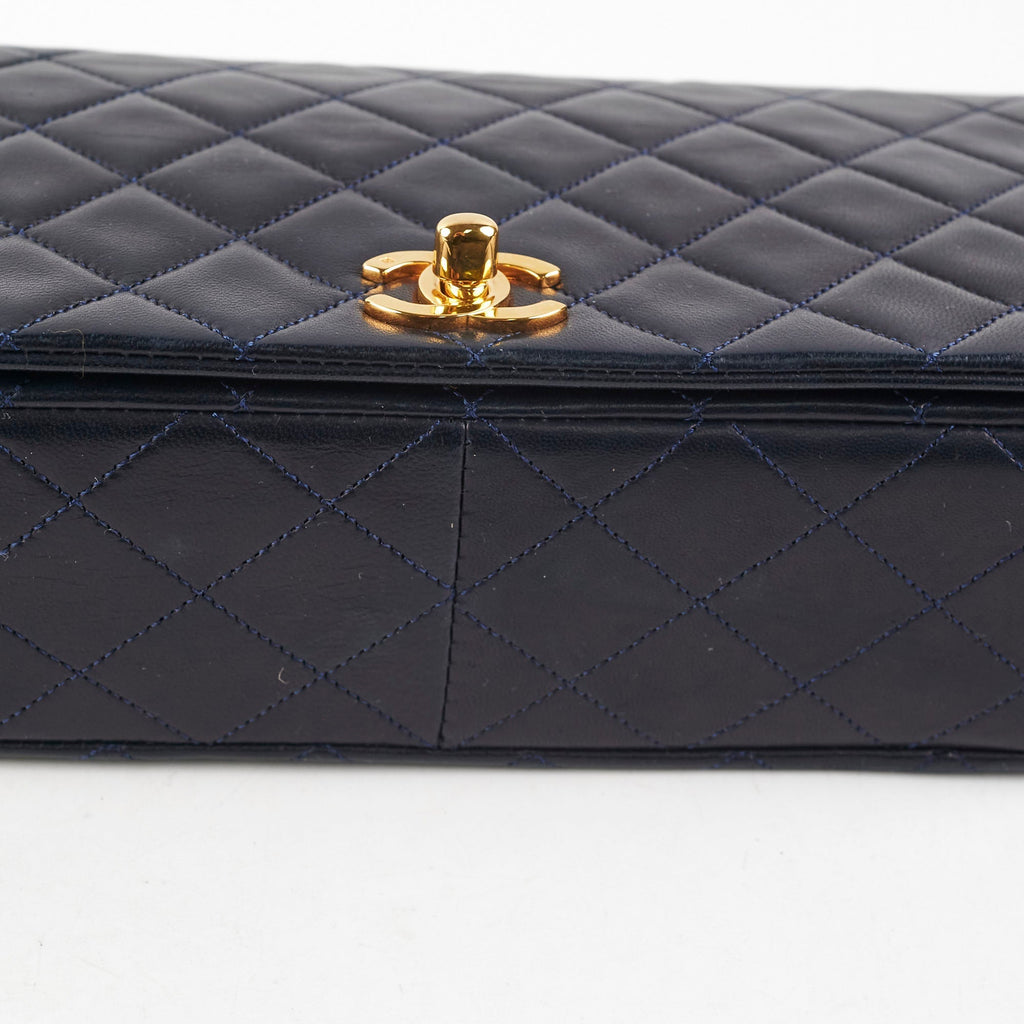 Chanel Vintage Flap Navy