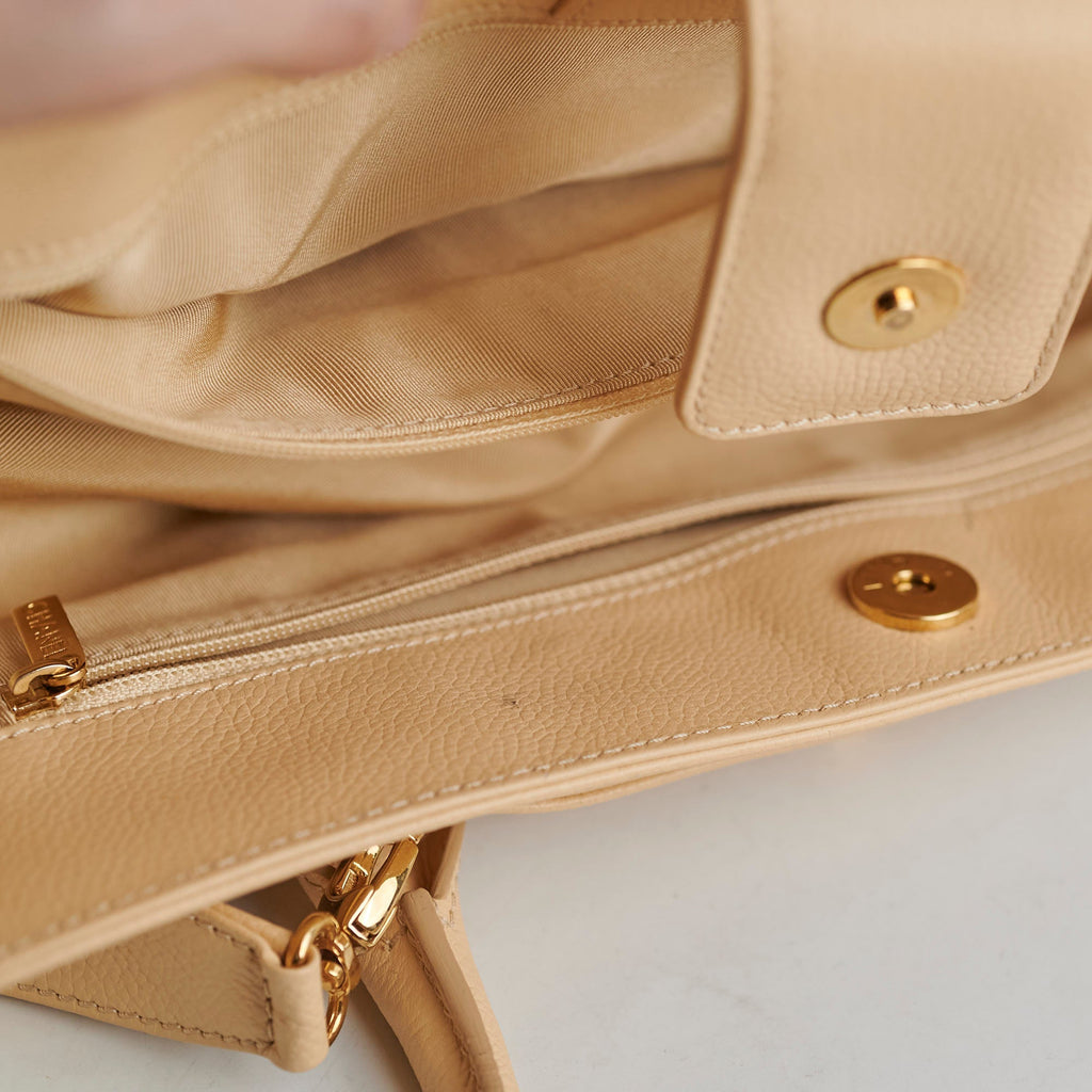 Chanel Caviar Cerf Tote Large Beige