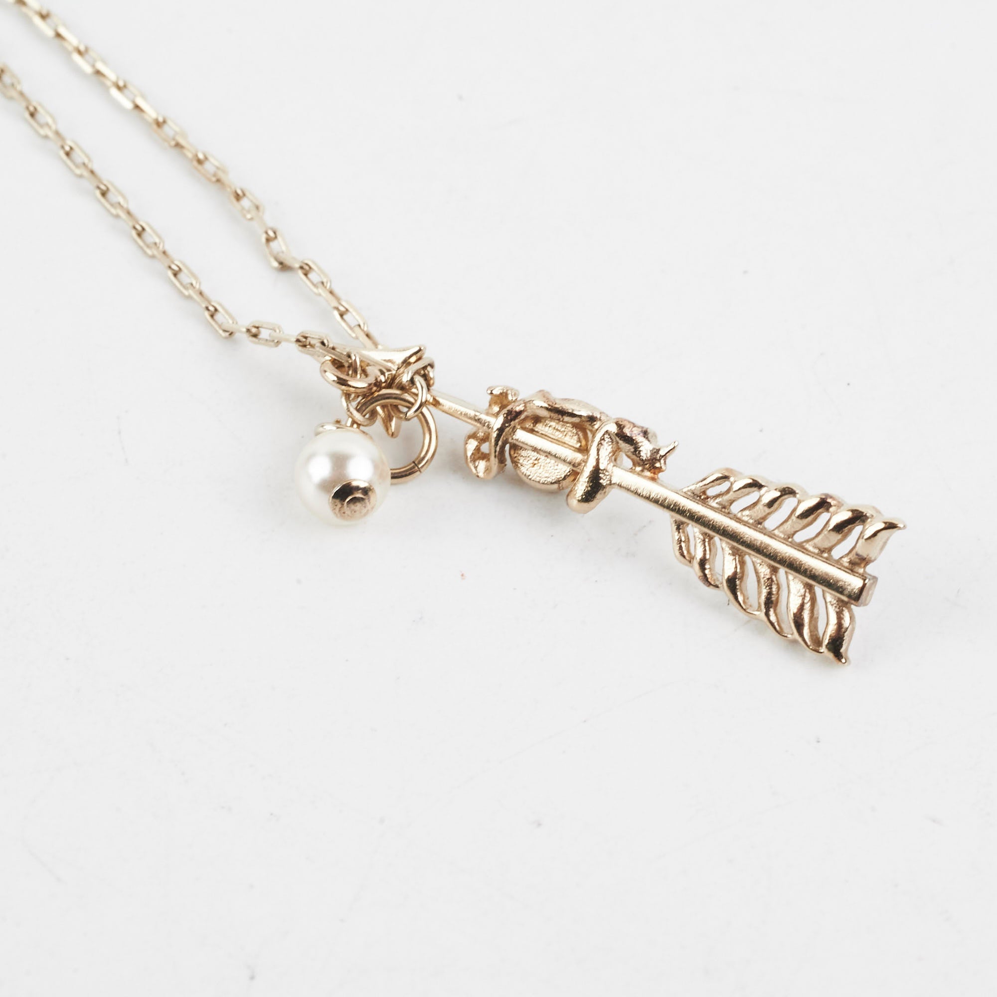 Chanel Crystal Pearl Arrow Necklace Costume Jewellery