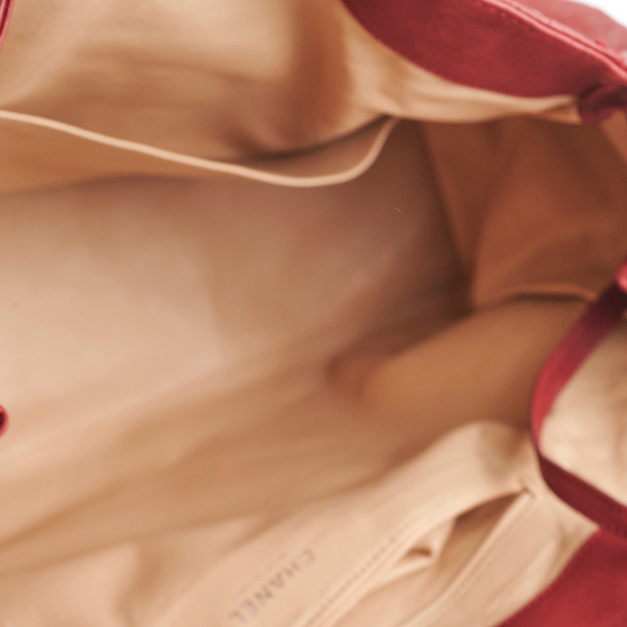 Chanel CC Chain Leather Tote Red