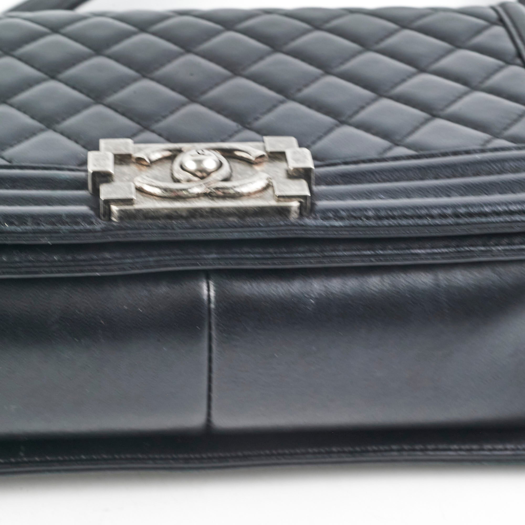 Chanel Old Medium Boy Lambskin Black