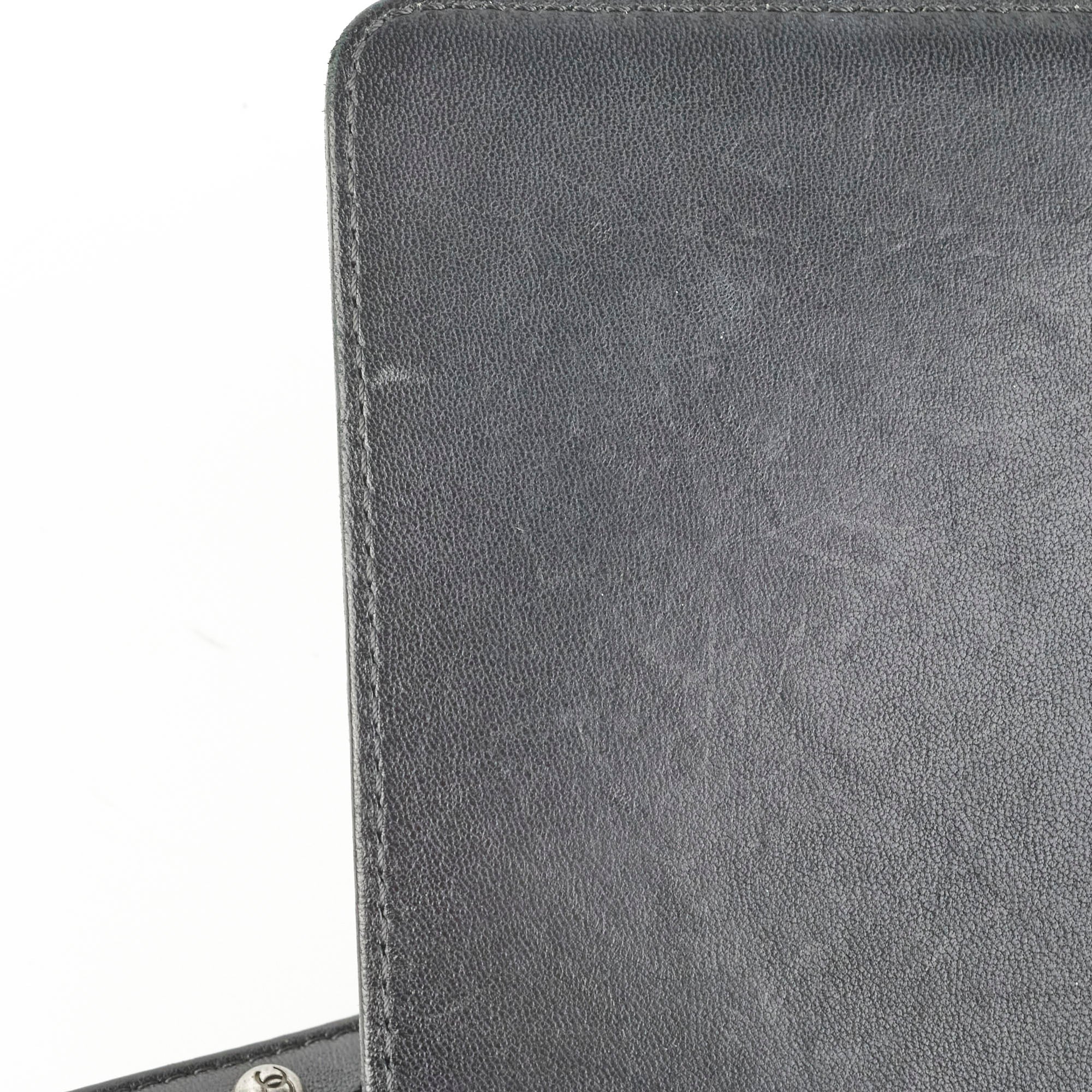Chanel Old Medium Boy Lambskin Black