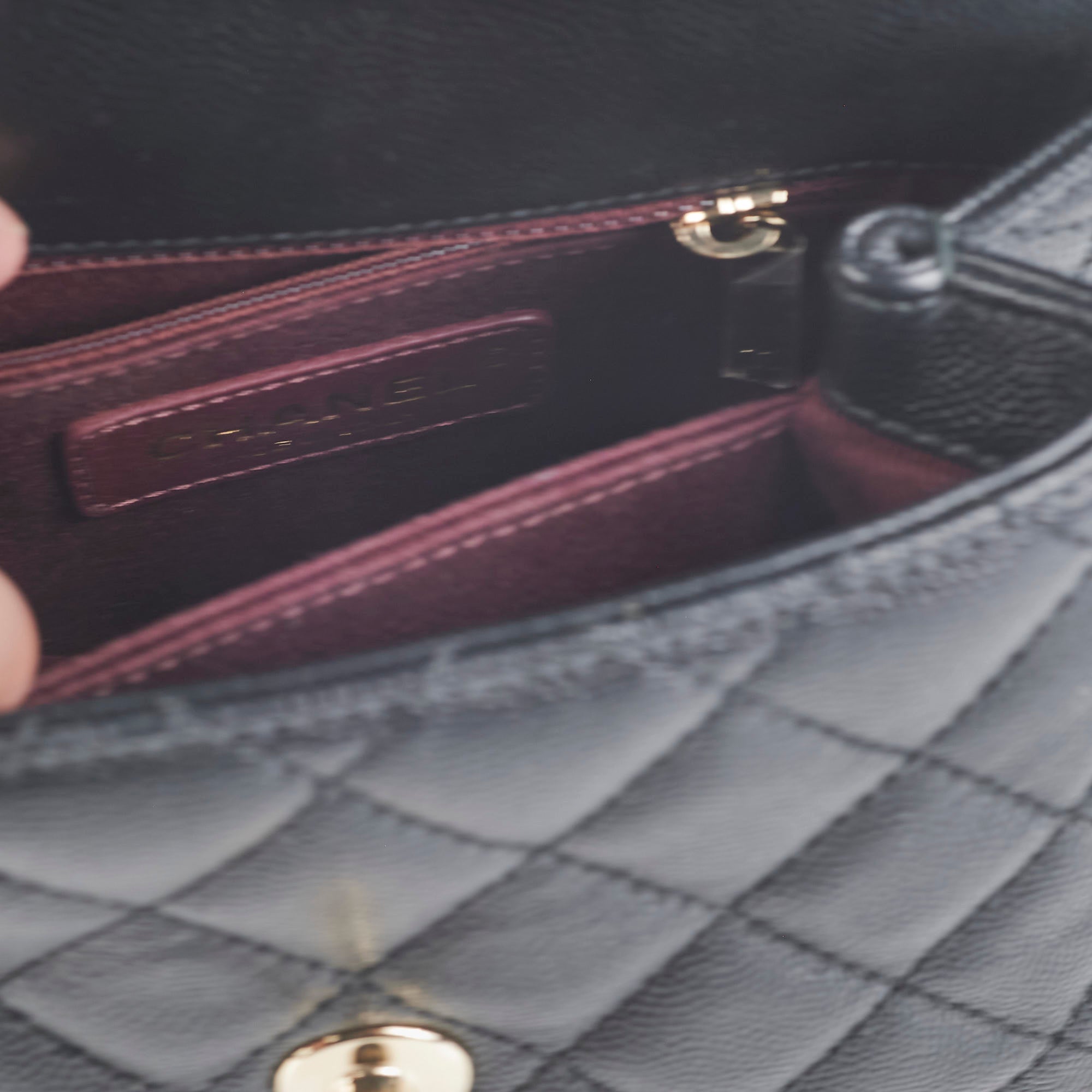 Chanel Coco Mini Handle Caviar Black - series 30