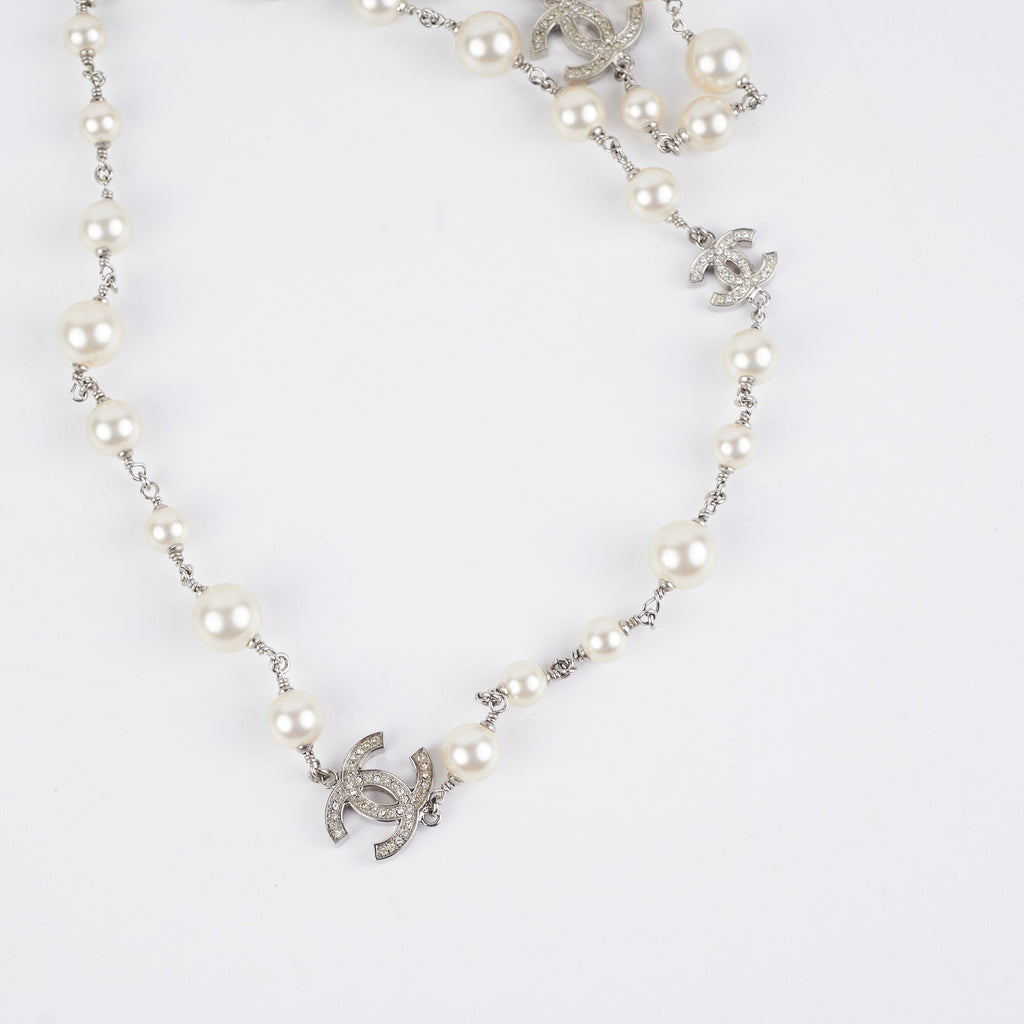 Chanel CC Pearls Long Necklace