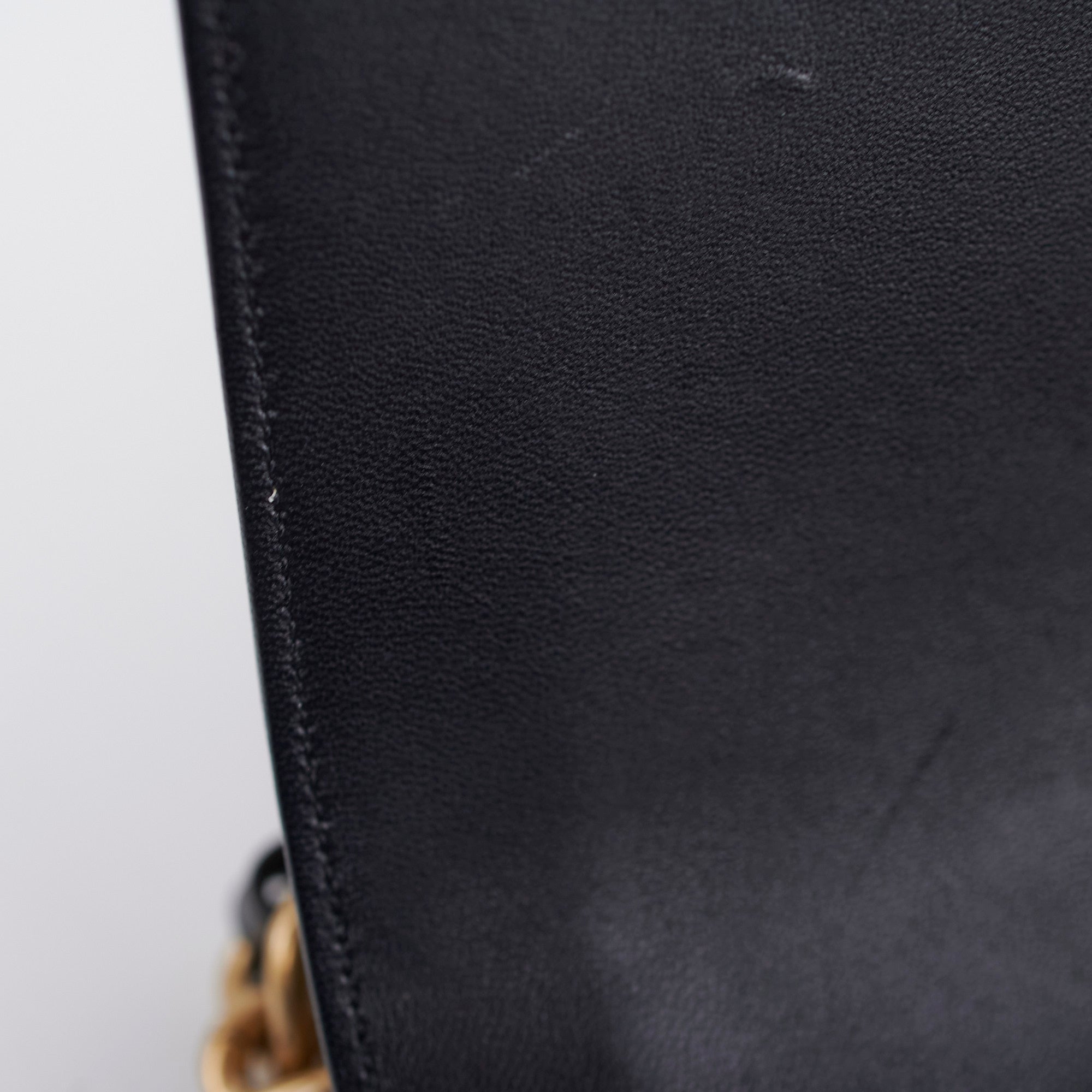 Chanel Old Medium Boy Black