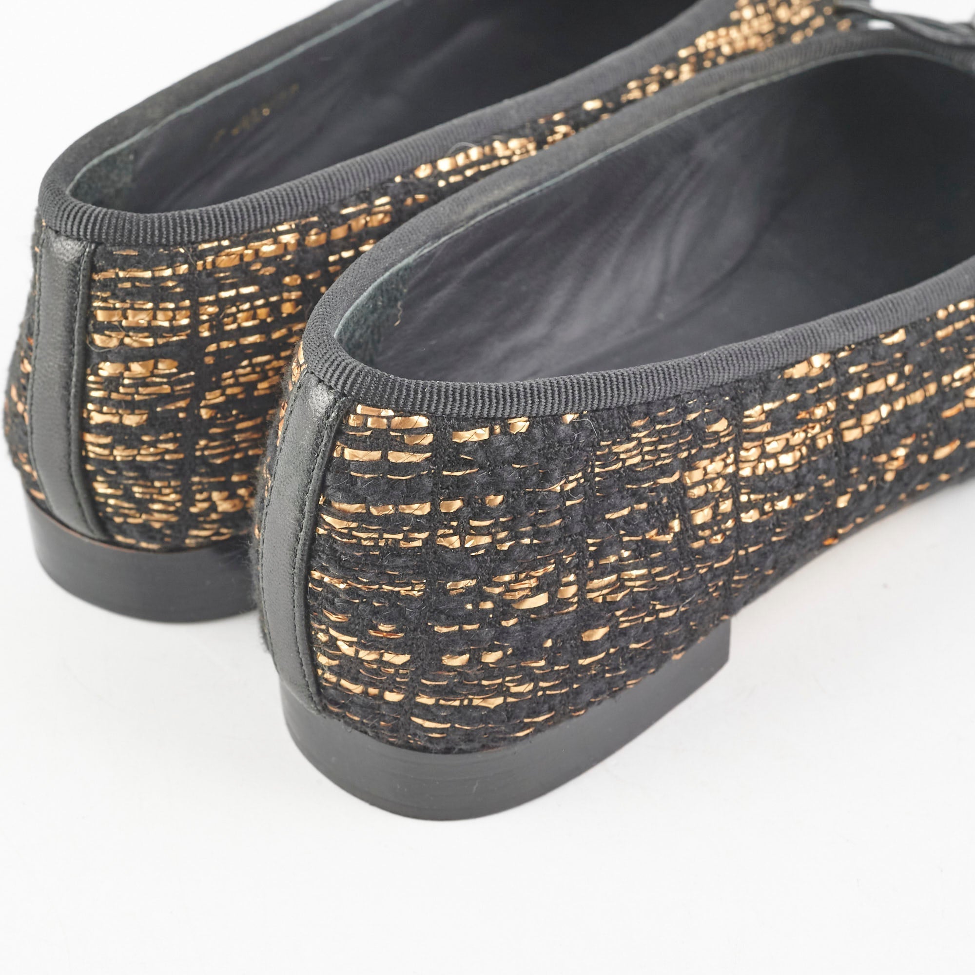 Chanel Tweed Ballerina Black/Gold Size 37