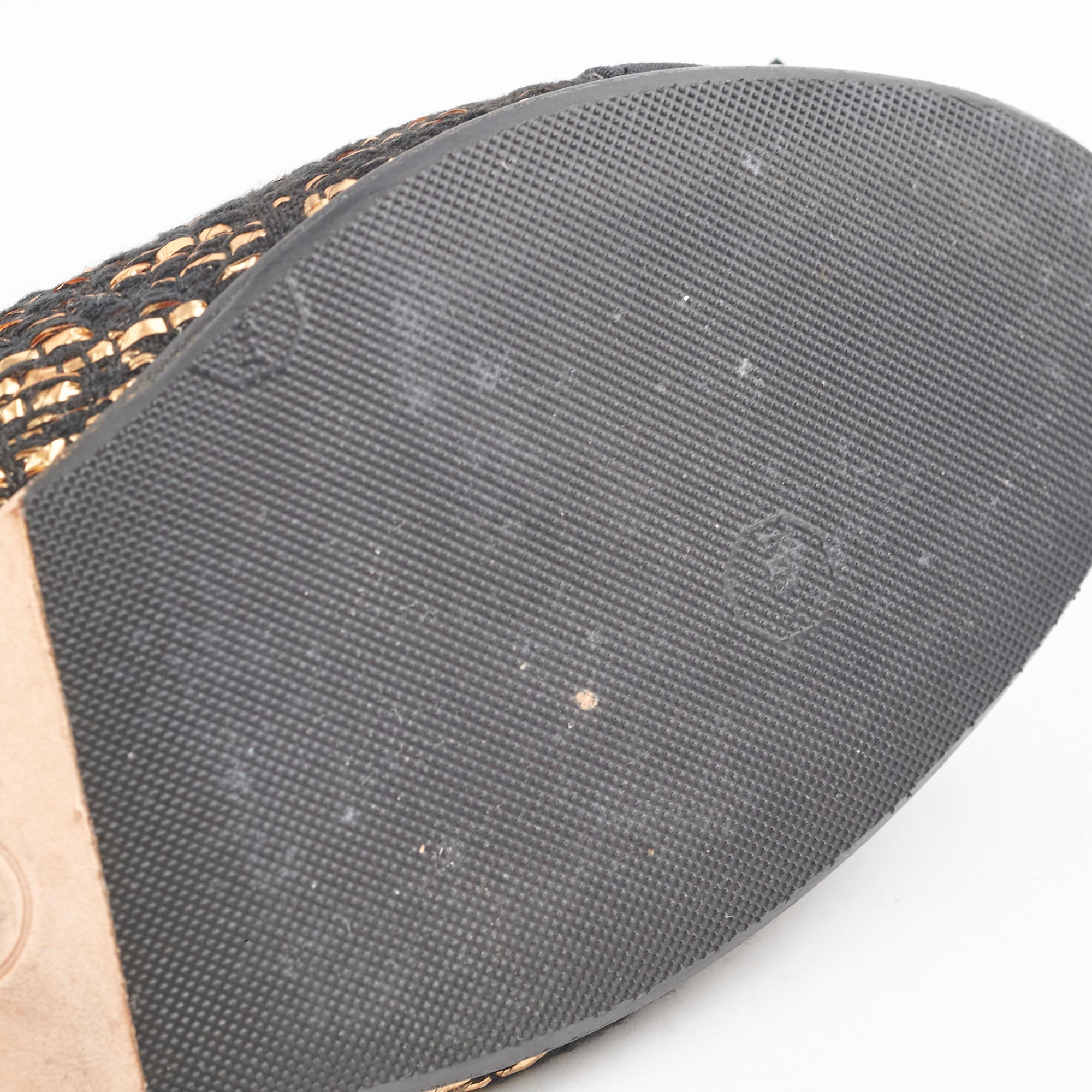 Chanel Tweed Ballerina Black/Gold Size 37