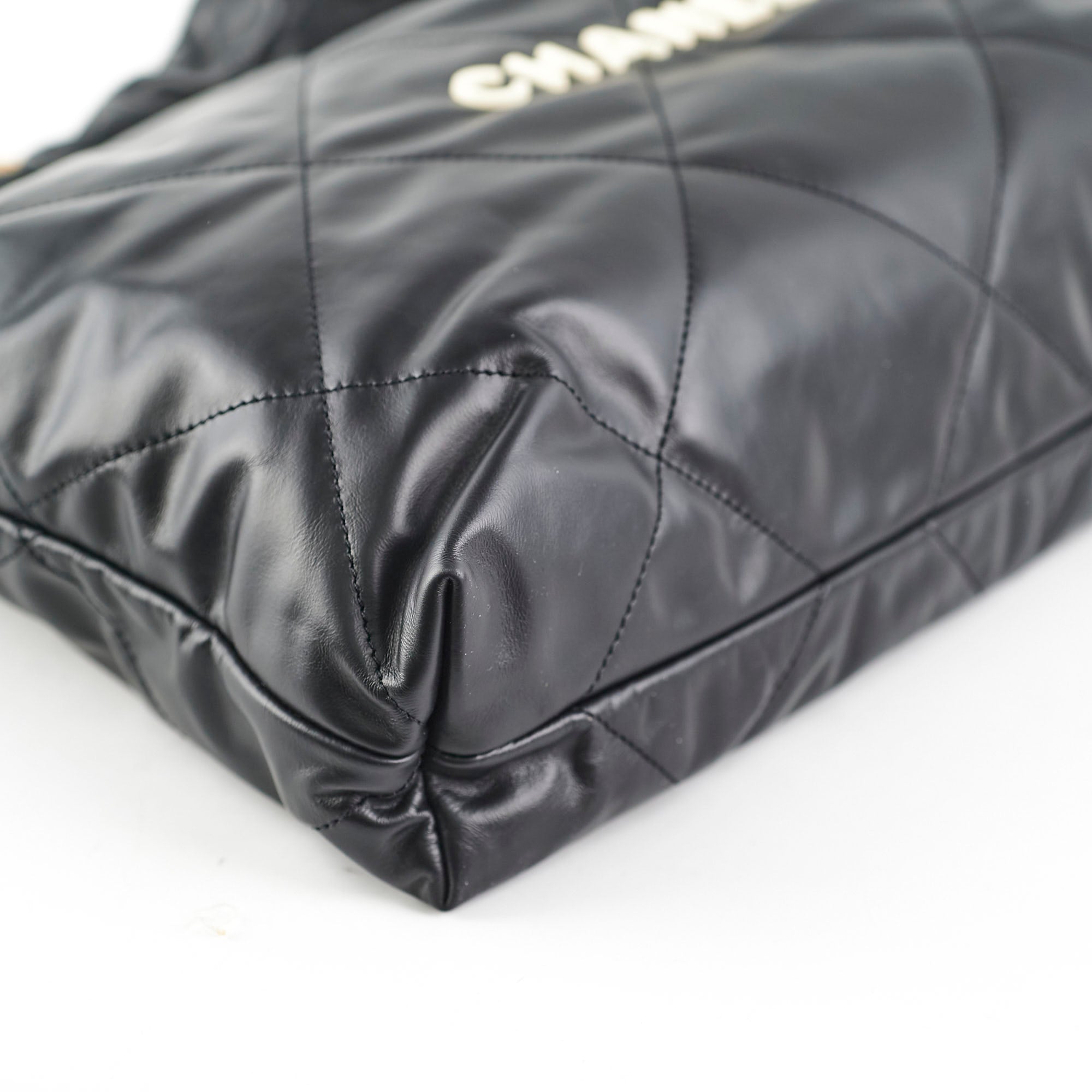 Chanel 22 Medium Black - 2022