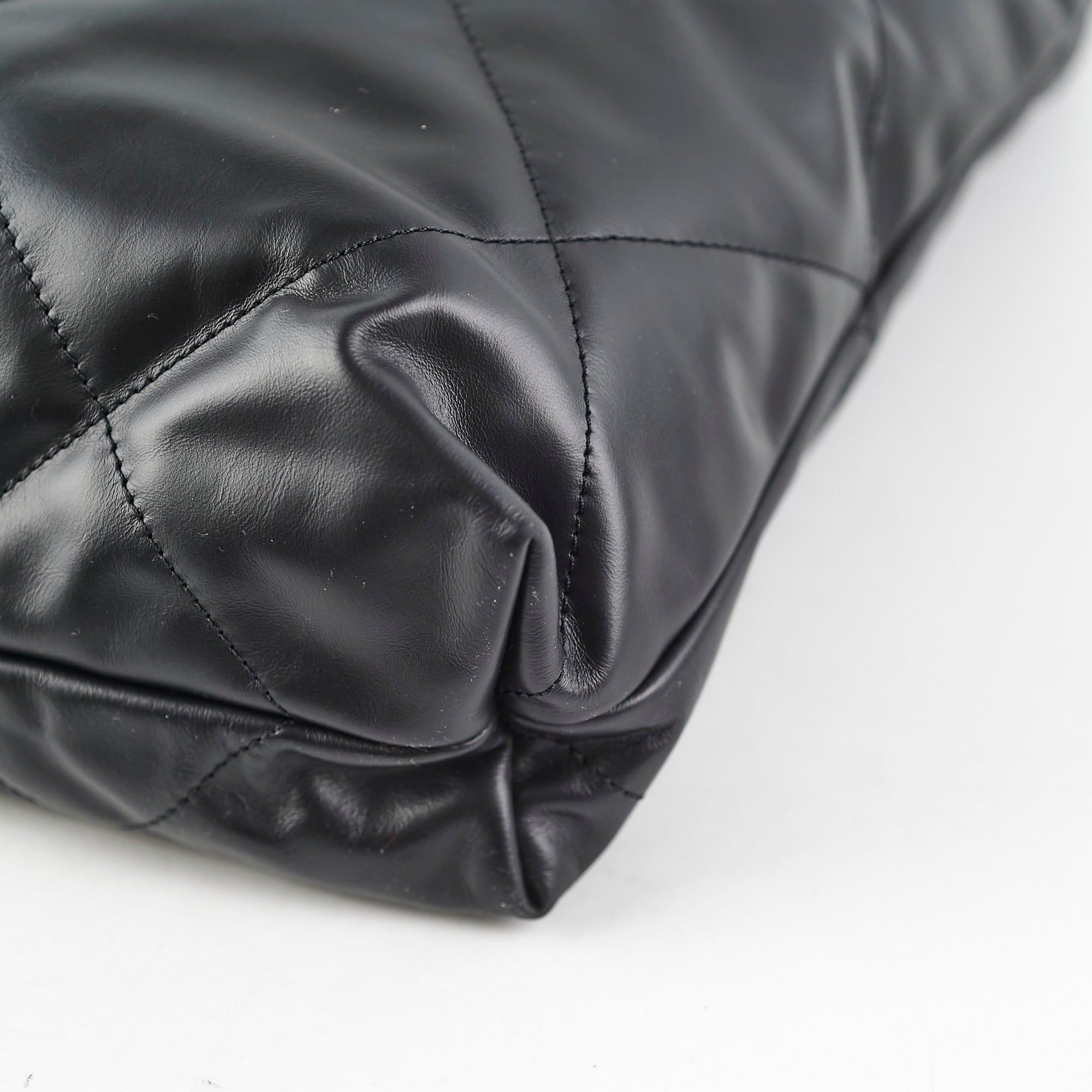 Chanel 22 Medium Black - 2022