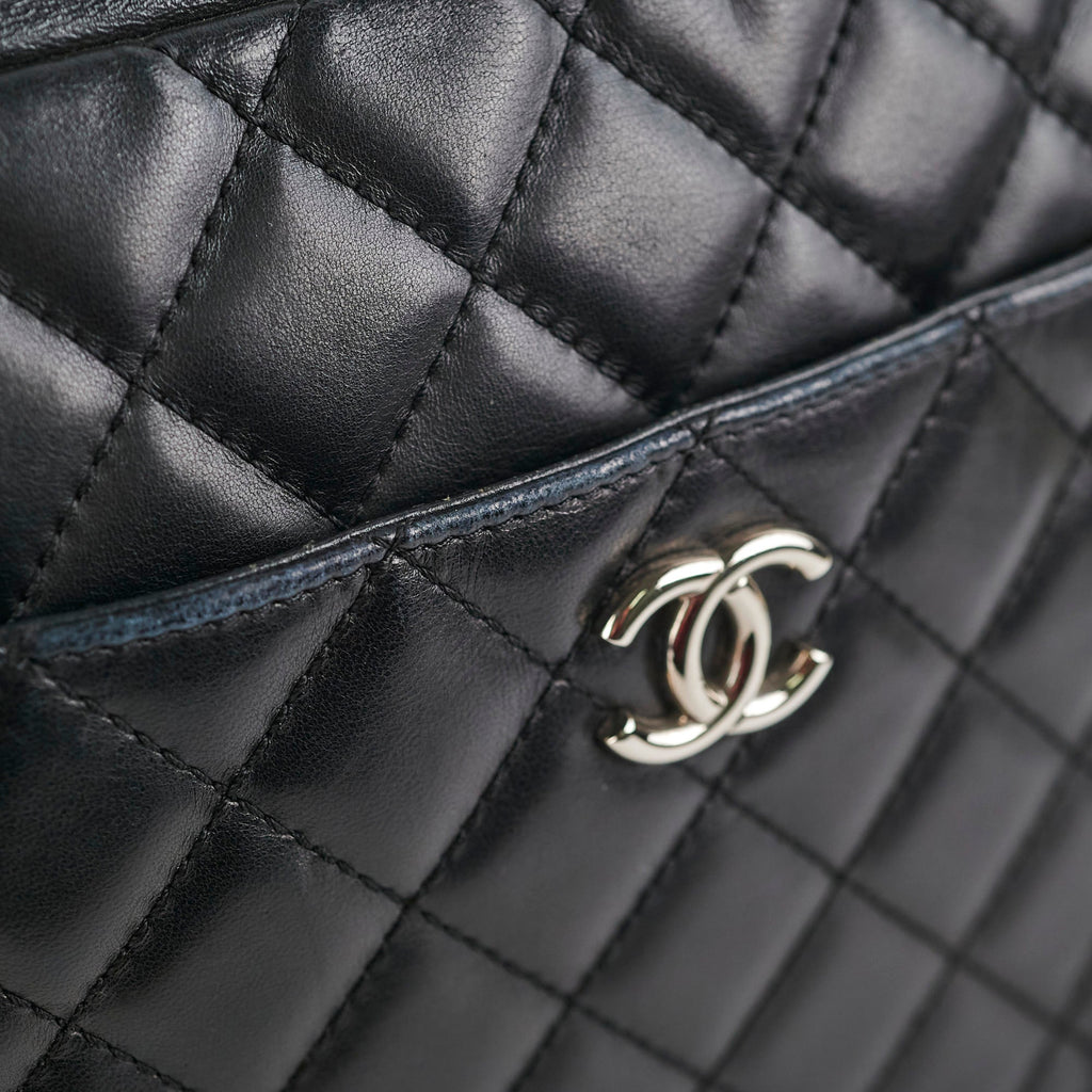 Chanel Vintage Bowling Black