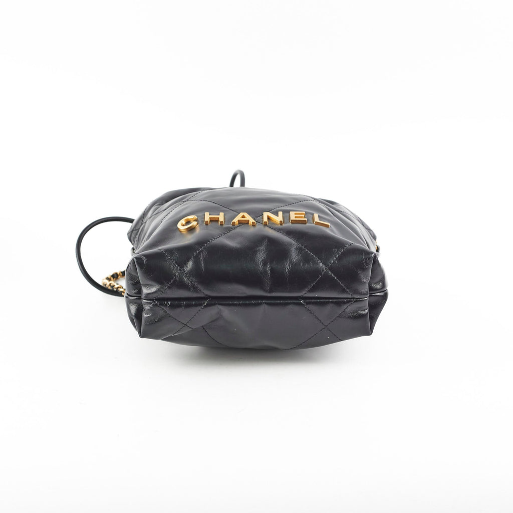 Chanel Mini 22 Black